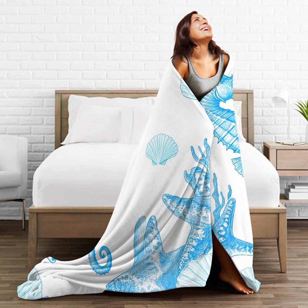 Mugod Sea Life Throw Blanket Seahorse Starfish Coral Sprigs and Seashell Marine Seamless Pattern Decorative Soft Warm Cozy Flannel Plush Throws Blankets for Baby Toddler Dog Cat 30 X 40 Inch