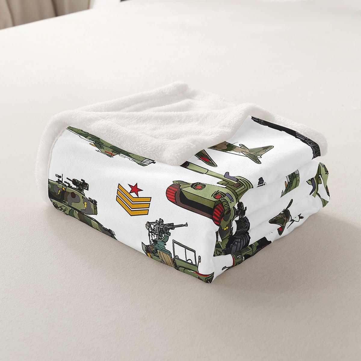 Manfei War Theme Throw Blanket Aircraft Tanks Bed Blanket for Kids Boy Room Decor, Retro Army Green Airplane Tanks Blanket for Couch Sofa, Soft and Breathable Fleece Blanket(60 x 80 Inches)