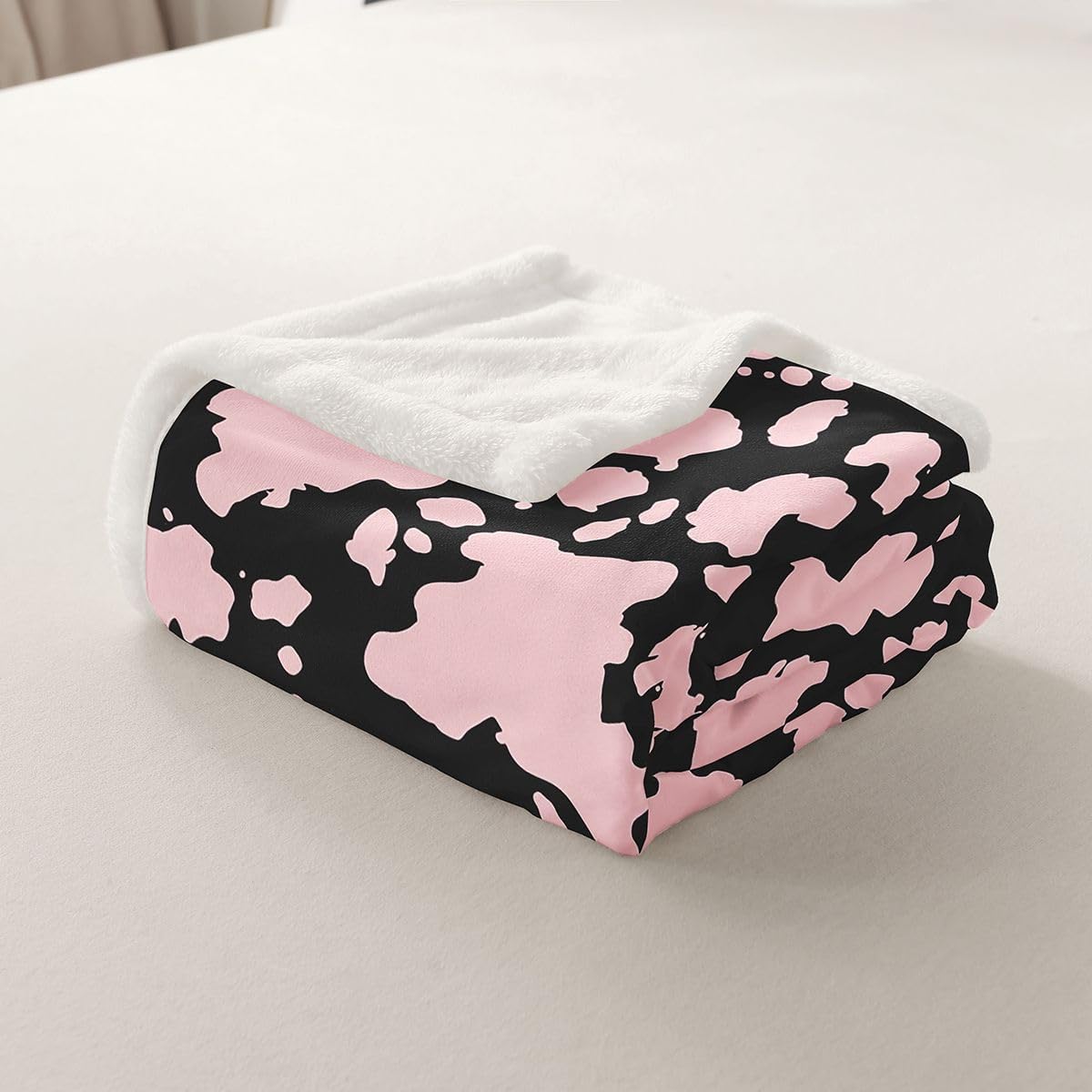 Feelyou Cow Print Sherpa Throw Blanket for Couch Black Pink Super Soft Cozy Fleece Cartoon Milk Cow Blanket for Winter, Plush Throw Animal Twin 60"x80" Farmhouse All Season