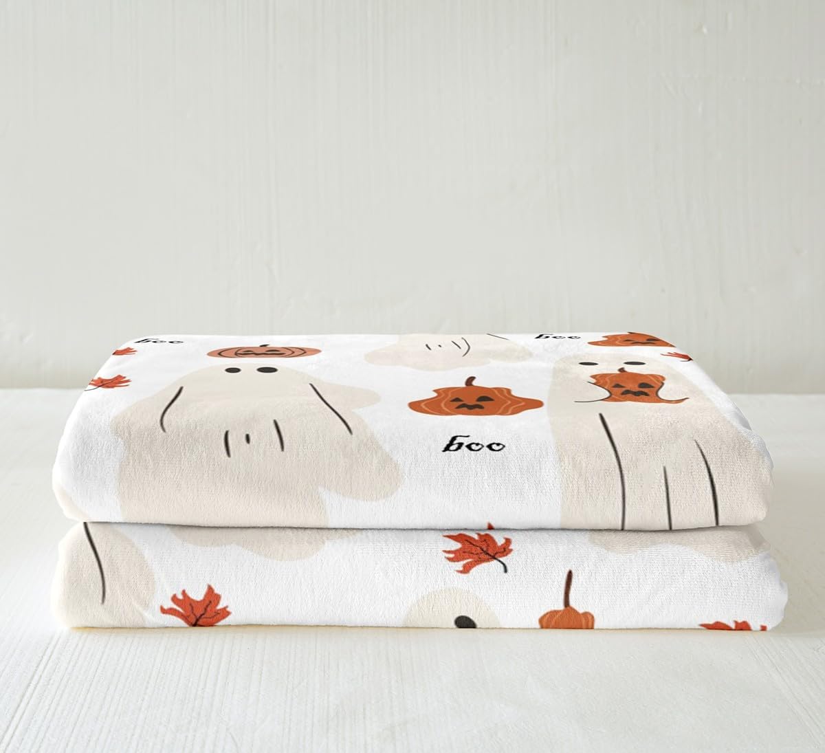 Halloween Pumpkin Fleece Throw Blanket Super Soft Cozy Cartoon Ghost Sherpa Blanket for Kids Women Adults Orange and White Plush Blanket Funny Ghost Fuzzy Blanket for Sofa Bed(30x40 Inches)