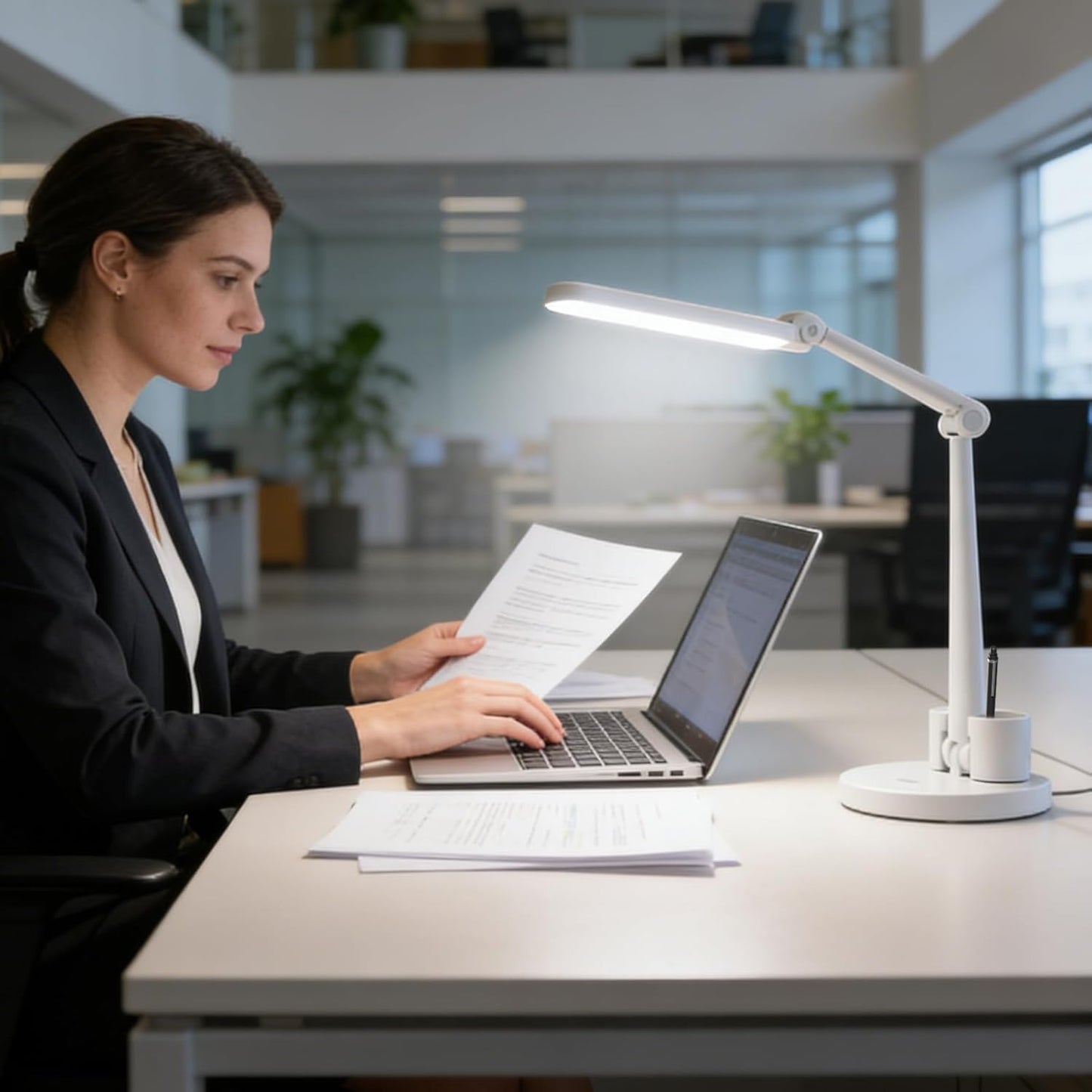 Desk Lamp Adjustable, Long-Lasting Eye-Caring, 3 Brightness Modes Desk Lamp with USB Charging, Reading Desks Lamps with Energy-Saving LED, Home Study Accessory, for Bedroom School Study Working