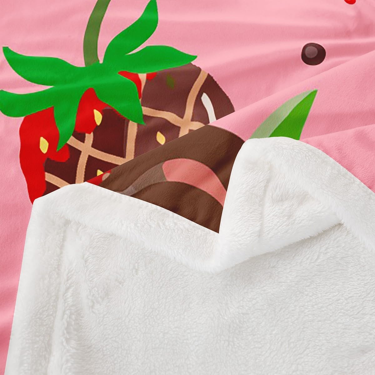 Girls Chocolate Strawberry Sherpa Blanket Whimsical Dessert Fleece Throw Blanket for Bed Sofa Couch Sweet Strawberry Plush Blanket Ultra Soft Decor Warm Fuzzy Blanket Food Pink Twin 60x80