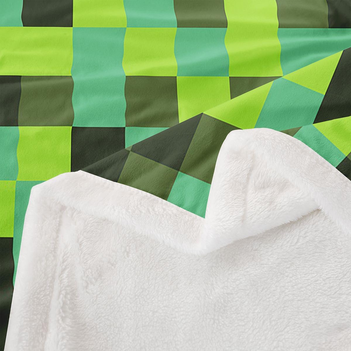 Feelyou Pixelated Neon Green Black Sherpa Throw Blanket for Couch Pixel Art Super Soft Cozy Fleece Geometric Grid Blanket for Winter, Plush Throw Gamepad Grid Baby 30"x40" All Season