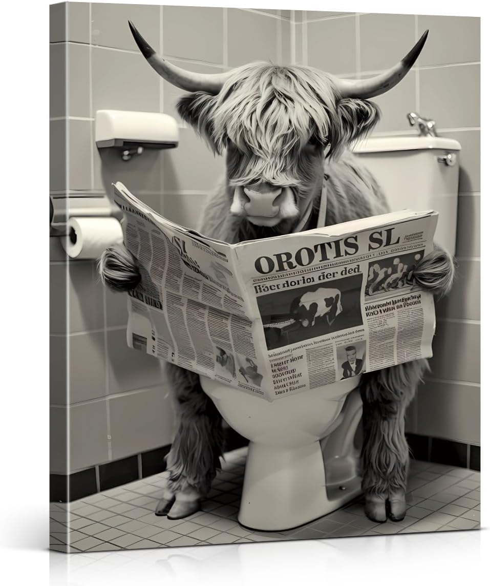 QPVXSST Funny Bathroom Wall Art Highland Cow Reading Newspaper Toilet Humor Poster Picture Artwork Print Bathroom Wall Decor 8X10 Inches