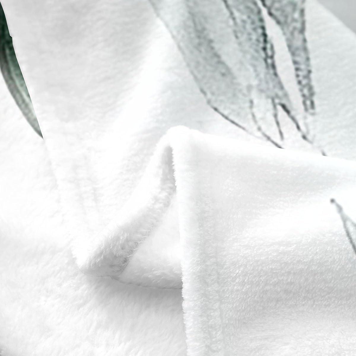 Erosebridal Sage Green Botanical Flannel Blanket Eucalyptus Golden Leaves Fuzzy Plush Throw Spring Watercolor Plants Fleece Blanket Rustic Farmhouse Nature Leaf for Sofa Bed Couch Queen 90x90