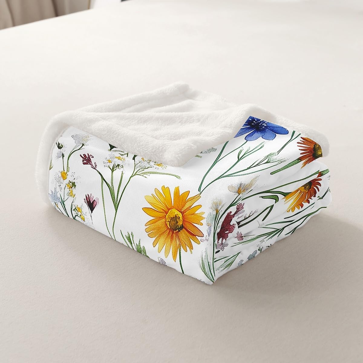 Watercolor Chamomile Plush Couch Blanket - Clover Fleece Throw - Decorative Botanical Floral Sherpa - Blossom Wild Flowers - Fuzzy Colorful Queen 90x90 Inch