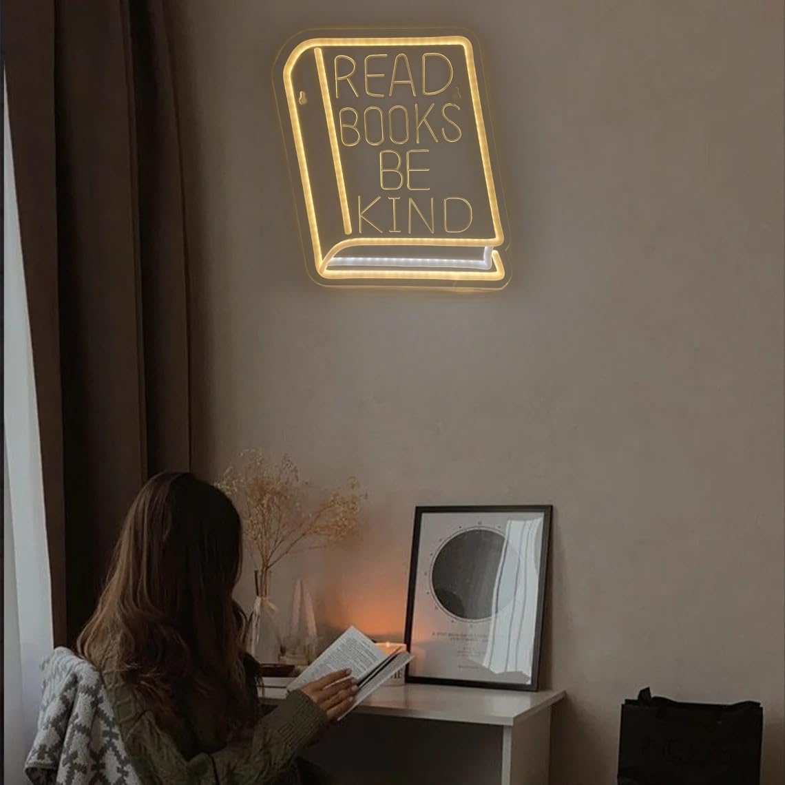 Read Books Be Kind Neon Sign Classroom Neon Lights Dimmable LED Light Up Sign for Bedroom Bookstore Reading Room Library Museum Study Room Wall Decoration Encourage People to Love Reading