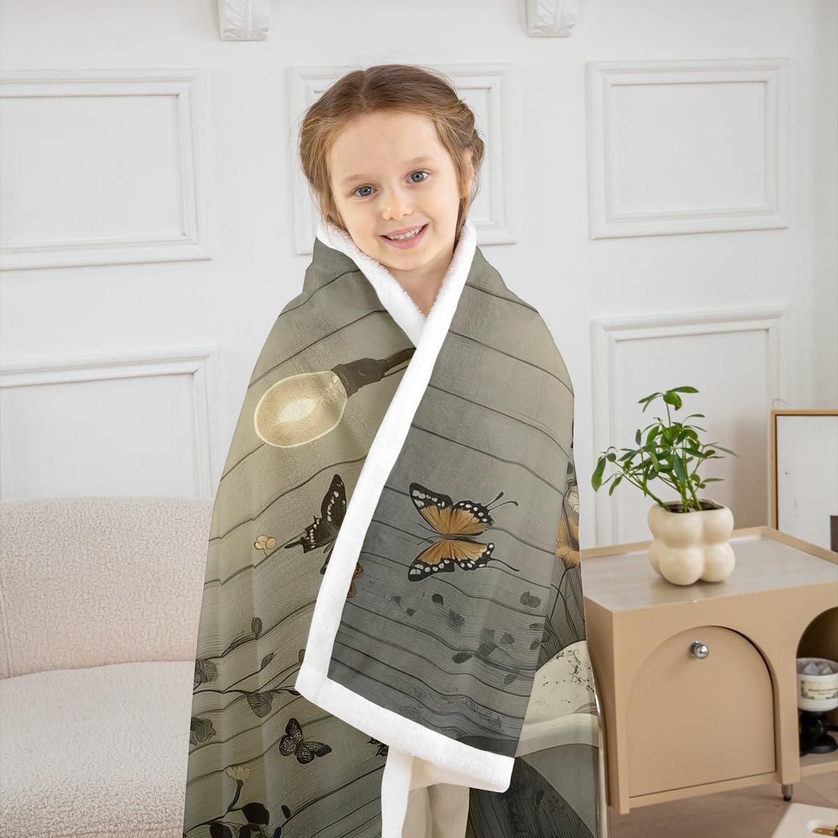 Erosebridal Funny Halloween Ghost Fleece Blanket Botanical Butterfly Flowers Sherpa Blanket 50"x60", Reading Newspaper Fancy Humor Ghost Vintage Gothic Fuzzy Plush Throw