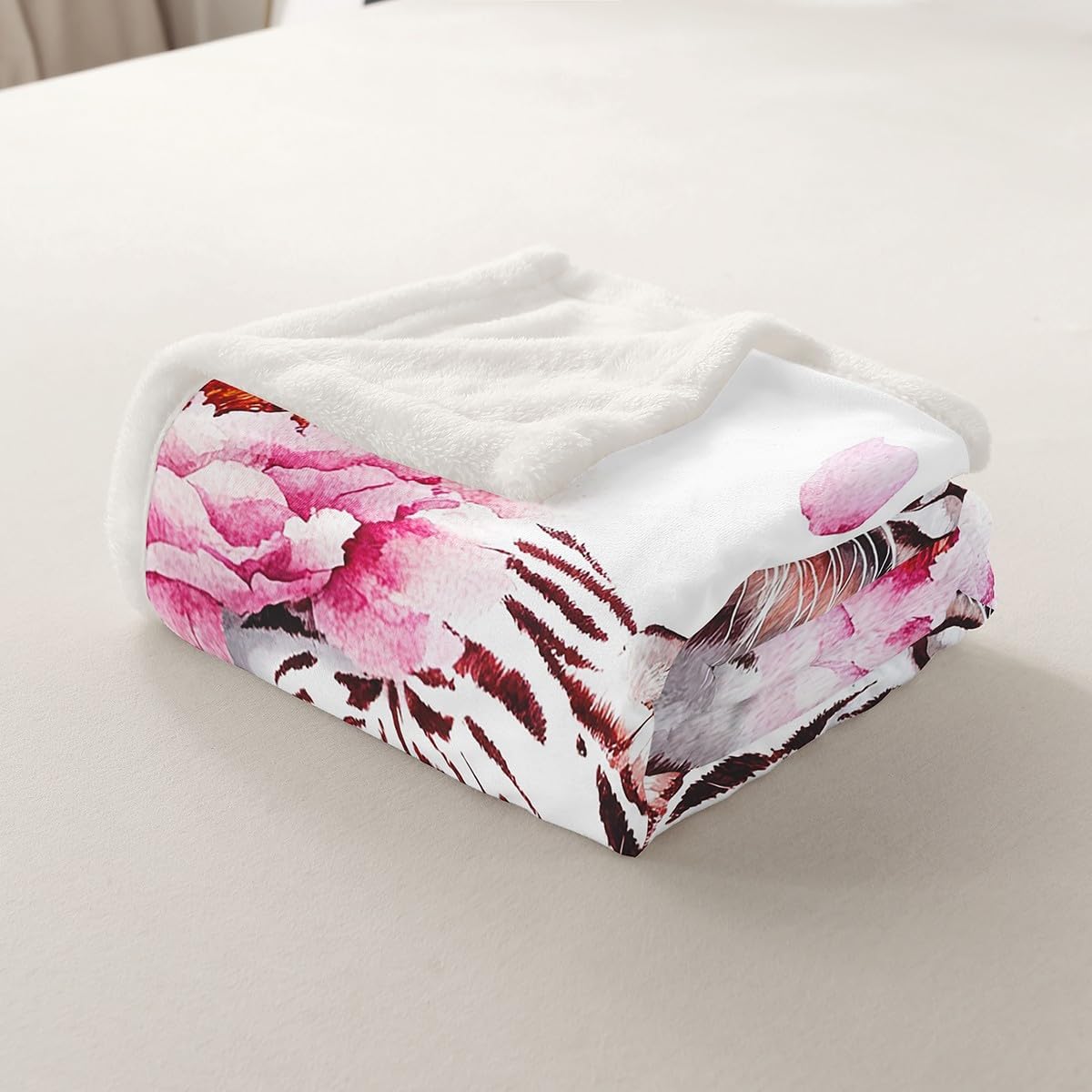Floral Tiger Throw Blanket White Tiger Fleece Blanket, 40"X50" Brown Stripes Tiger Fuzzy Blanket for Girls Lady Women, African Safari Animal Print Plush Bed Blanket Pink Bedroom Decor
