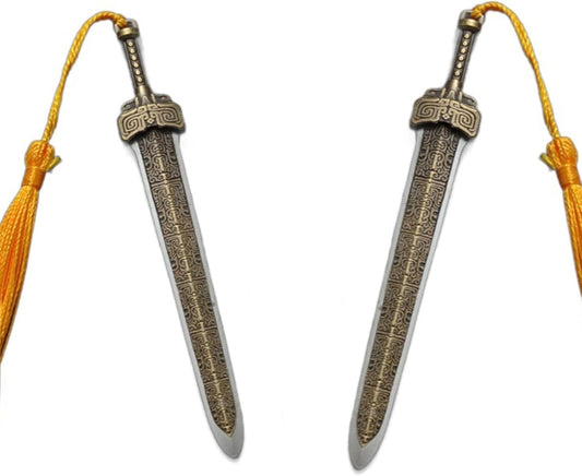 2PCS Sword Bookmark with Tassels Metal Book Mark，Your Reading Assistants，Vintage Bookmark for Men Women，Office School Library Bookstore Home，Creative Vintage Style Book Mark with Tassels(Gold)