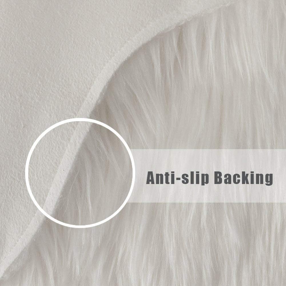 FAMI Soft Faux Sheepskin Fur Chair Couch Cover Area Rug Bedroom Floor Sofa Living Room (White)