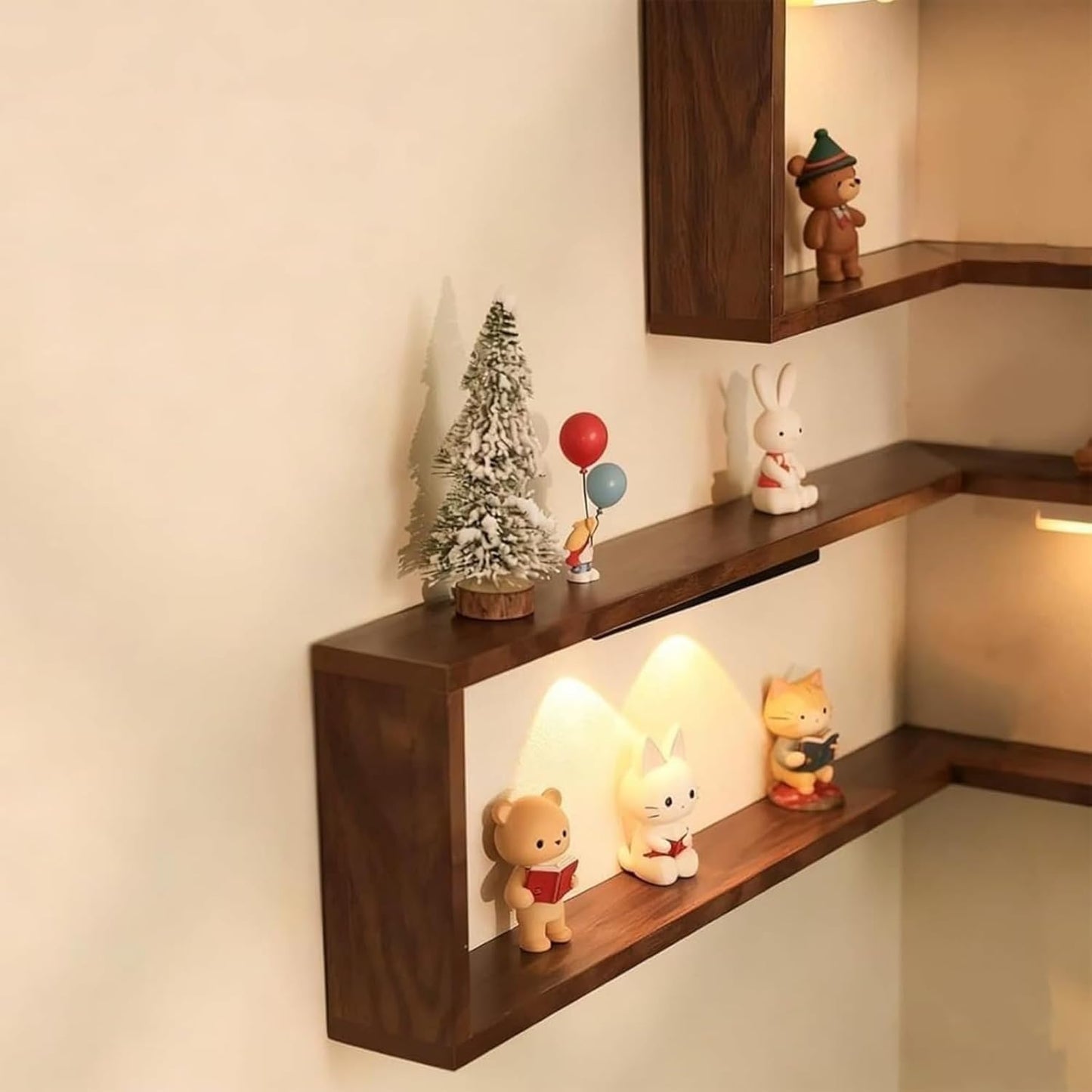 Smart Corner Shelves That Light up Your Space, Set of 3 Corner Floating Storage Shelves,Wooden Wall-Mounted Corner Shelf Display Rack, Space-Saving (Set of 3(LED Light not Included))
