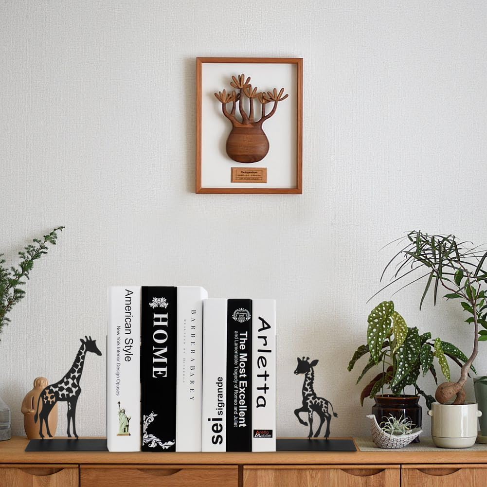 1 Pair Giraffe Bookends for Shelves,3D Foldable Giraffe Book Ends Decorative Bookends Organizer Metal Book Stands Journal Book Holder Book Stoppers for Women Girls Kids Gift Home School Library Decor