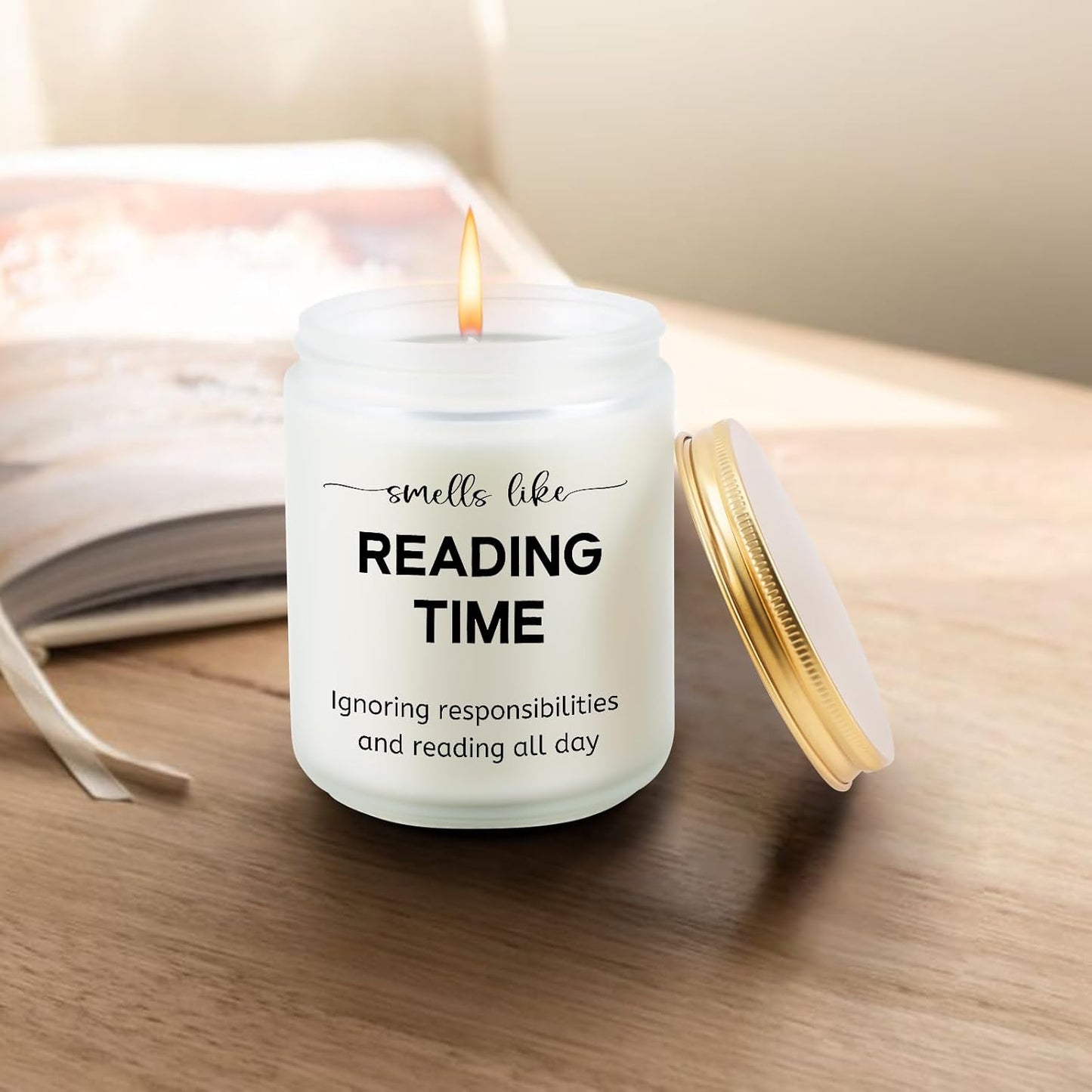 Book Lovers Gifts Candle Women Funny Bookish Accessories Club Themed Gifts for Librarian Book Lovers Women Reader Bookworm