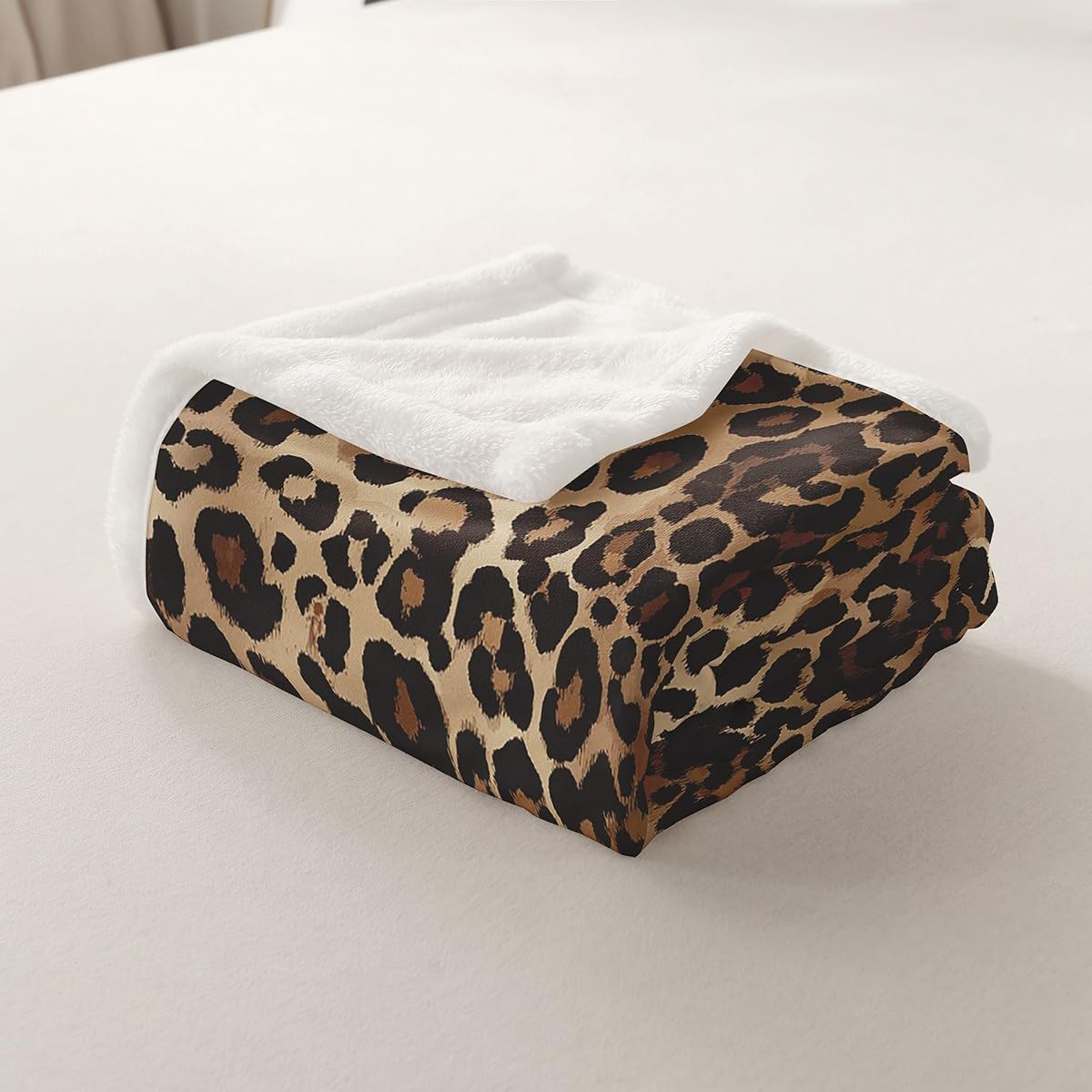 Leopard Print Flannel Blanket Cheetah Decor Wall Sherpa Blanket Geometric Throw Blanket African Safari Animal Plush Blanket Modern Abstract Pattern Bed Blanket for Kid Boy Men Throw 50"x60"