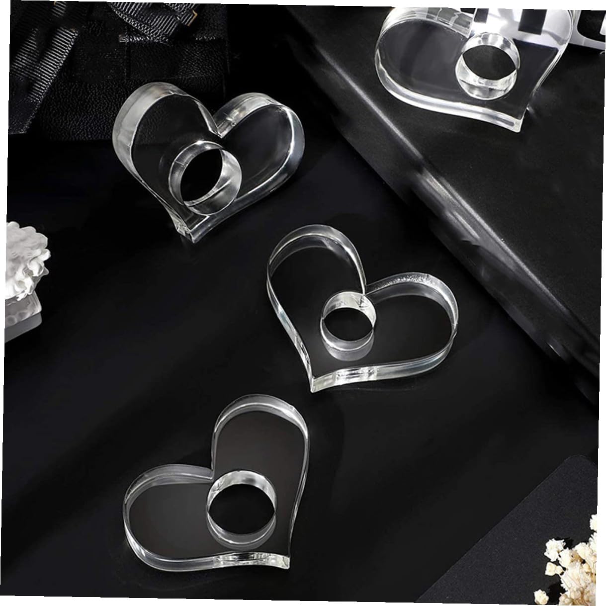 PRETYZOOM 4pcs Acrylic Heart-Shaped Thumb Reading Aid Book Page Holders Small Size Finger Bookmark for Teachers and Avid Readers