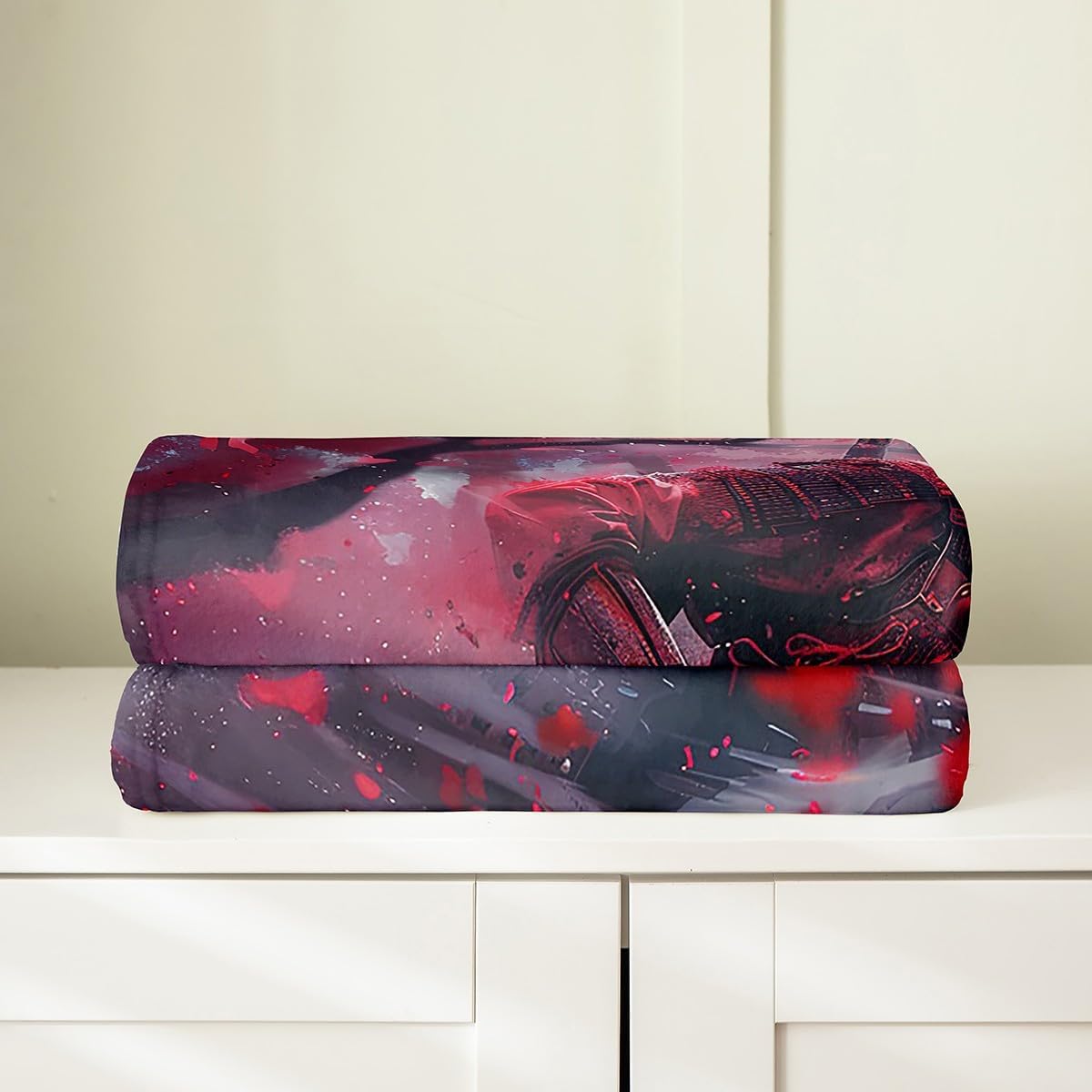 Erosebridal Japanese Samurai Blanket Queen 90x90, Japanese Style Sakura Trees Throw Blanket, Cherry Trees Blossom Fleece Blanket for Bedroom Living Room, Red Black Bushido Petals Fuzzy Blanket