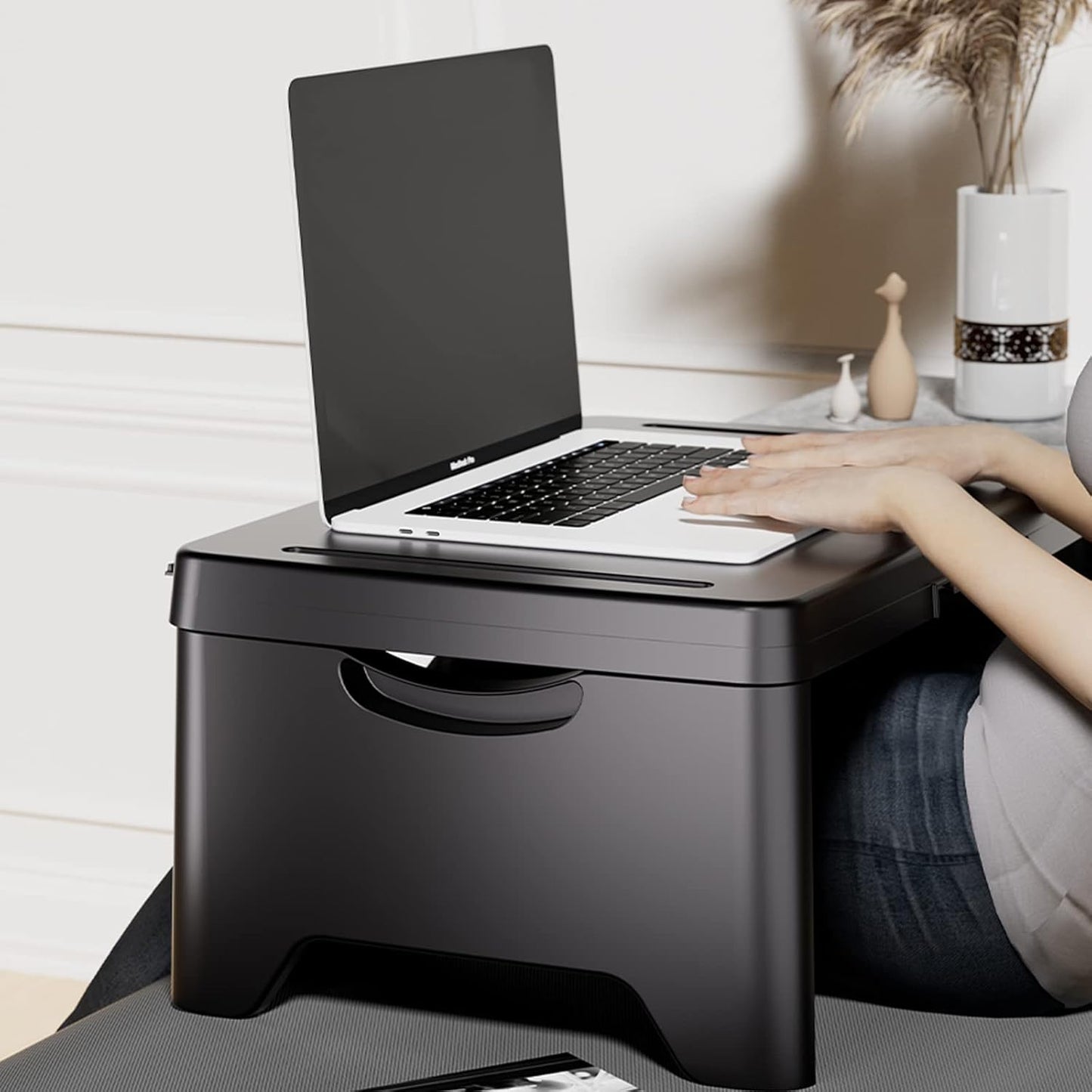 Portable Folding Lap Desk, Laptop Desk Travel Bed Table Tray, Breakfast Writing Bed Table, Serving Tray with Large Storage Activity Cushion Reading for Couch Sofa Floor Adults