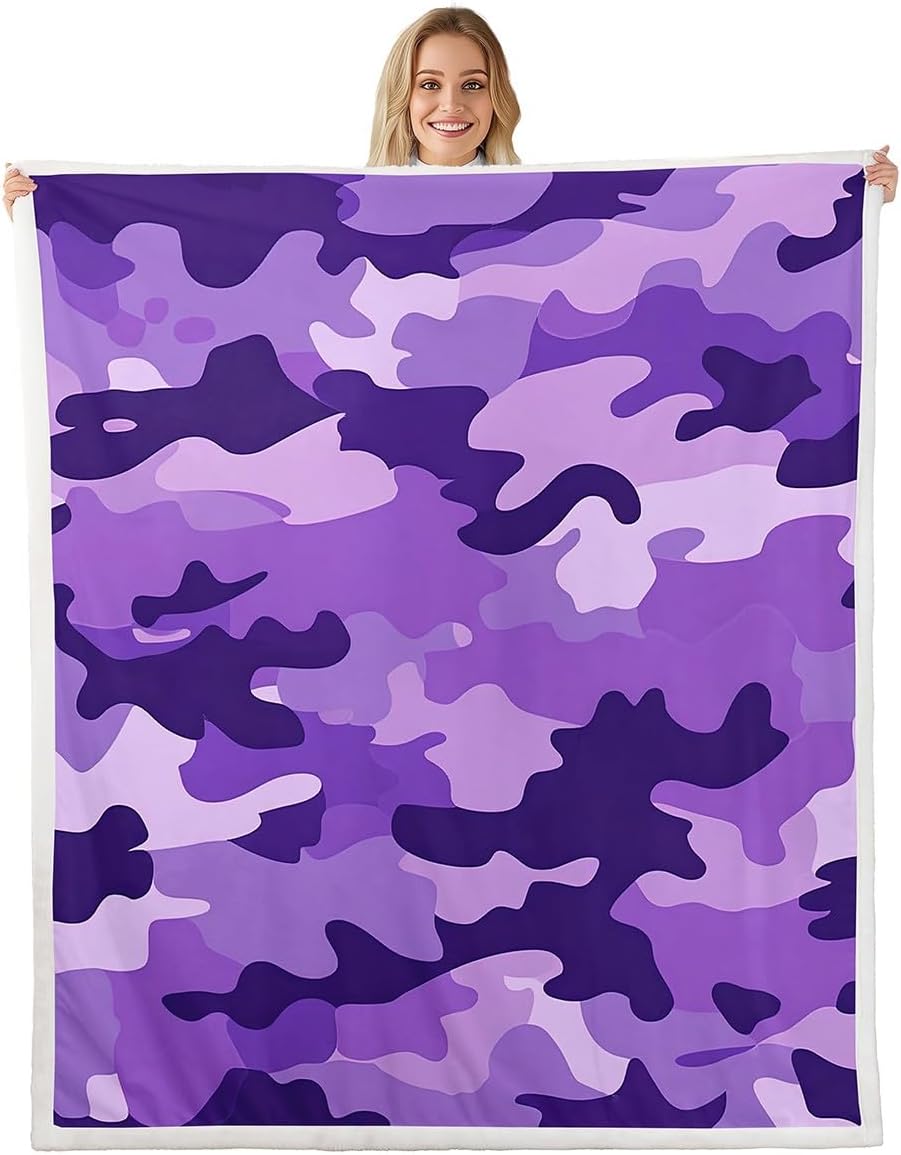 Camouflage Fleece Throw Blanket Super Soft Cozy Purple Camo Sherpa Blanket for Kids Women Adults Camo Plush Blanket Military Theme Fuzzy Blanket for Sofa Bed(30x40 Inches)
