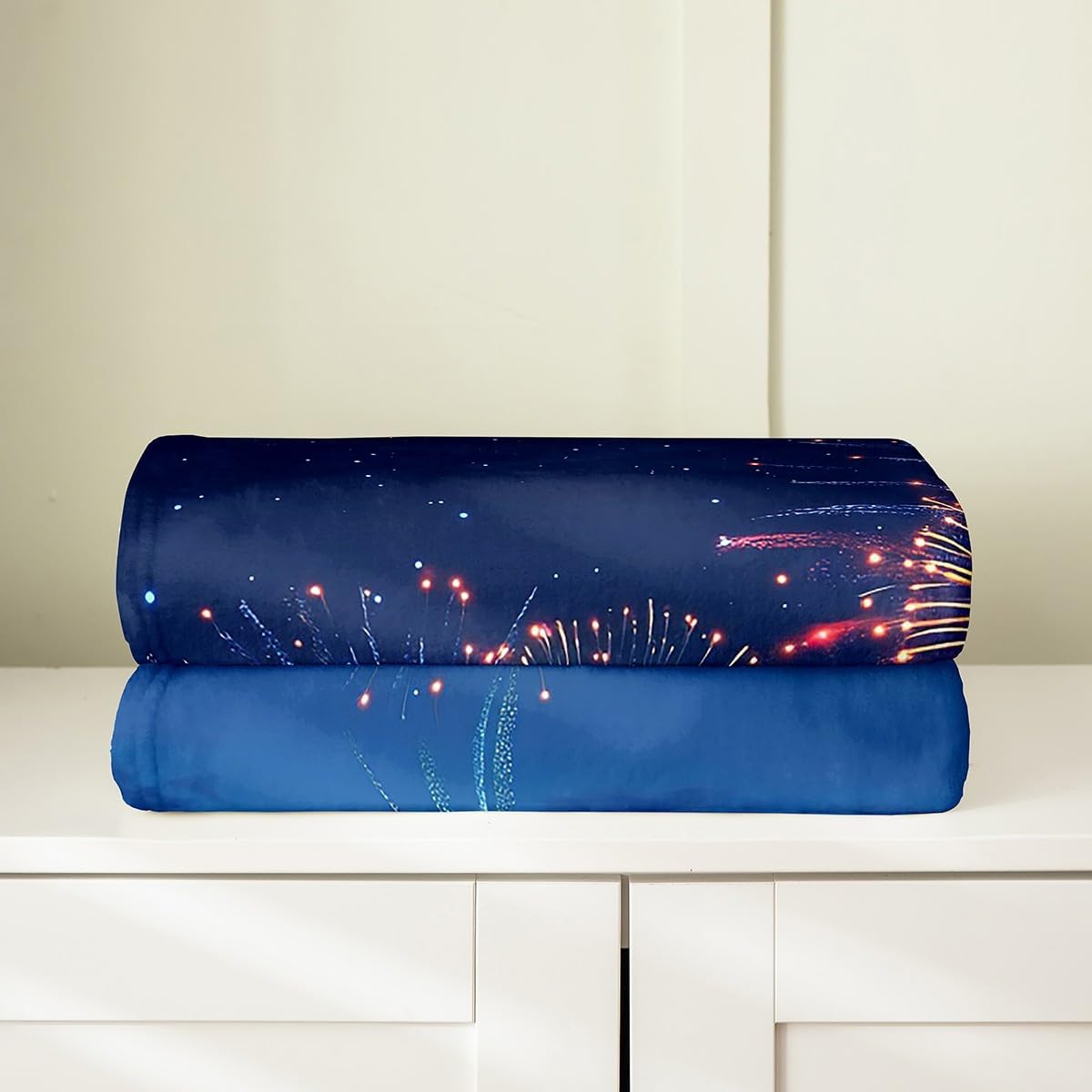 Erosebridal Firework Fleece Blanket,Watercolor Fireworks Throw Blanket Throw 50x60 Inch for Bedroom,Oil Painting Night Sky Bed Blanket,Happy Holiday Flannel Blanket Luxury Soft