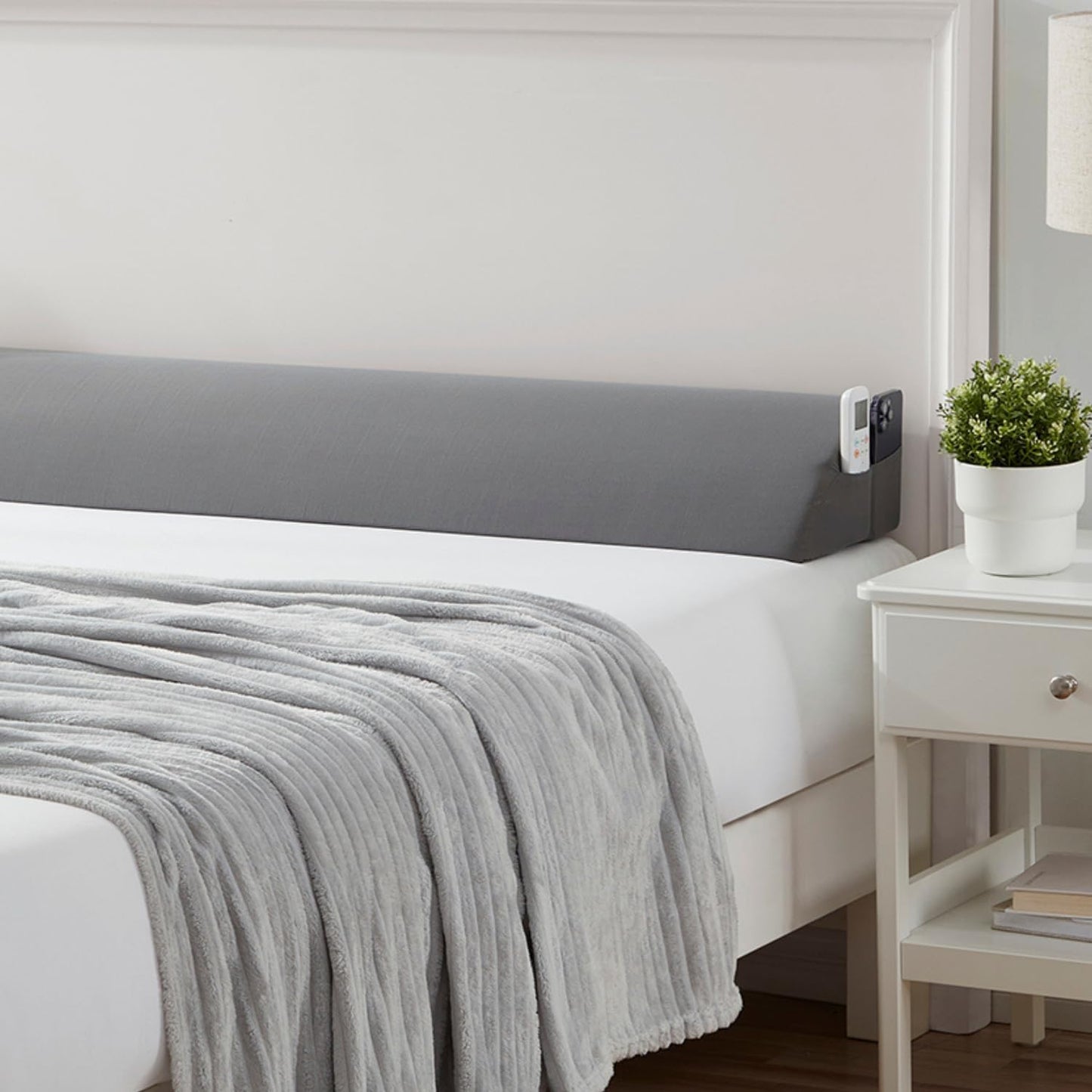 Hearth & Harbor Bed Wedge Pillow for Headboard, Bed Gap Filler King Size with Side Pockets, Headboard Wedge Pillow for Sleeping, Triangle Mattress Gap Filler 76”x10” Pillow Wedge for Headboard Gap