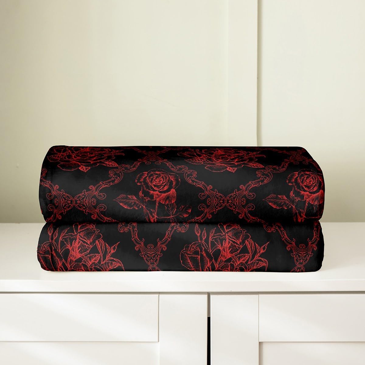 Feelyou Adults Gothic Fleece Throw Blanket Twin 60"x80" Vintage Rose Plush Blanket for Sofa Couch Red Black Damask Fuzzy Blanket Luxury Floral Flower Room Decorations