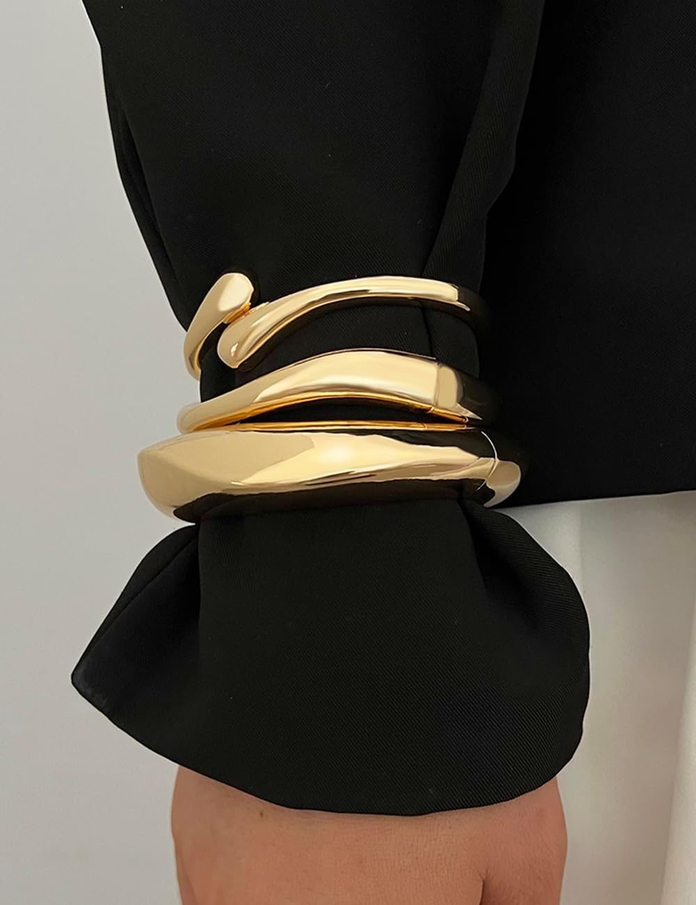 Chunky Gold Bangle Bracelets for Women, Dainty 14k Gold Plated Big Stackable Bangles Set, Trendy Statement Cuff Bracelet Stack Fashion Jewelry Christmas Gifts