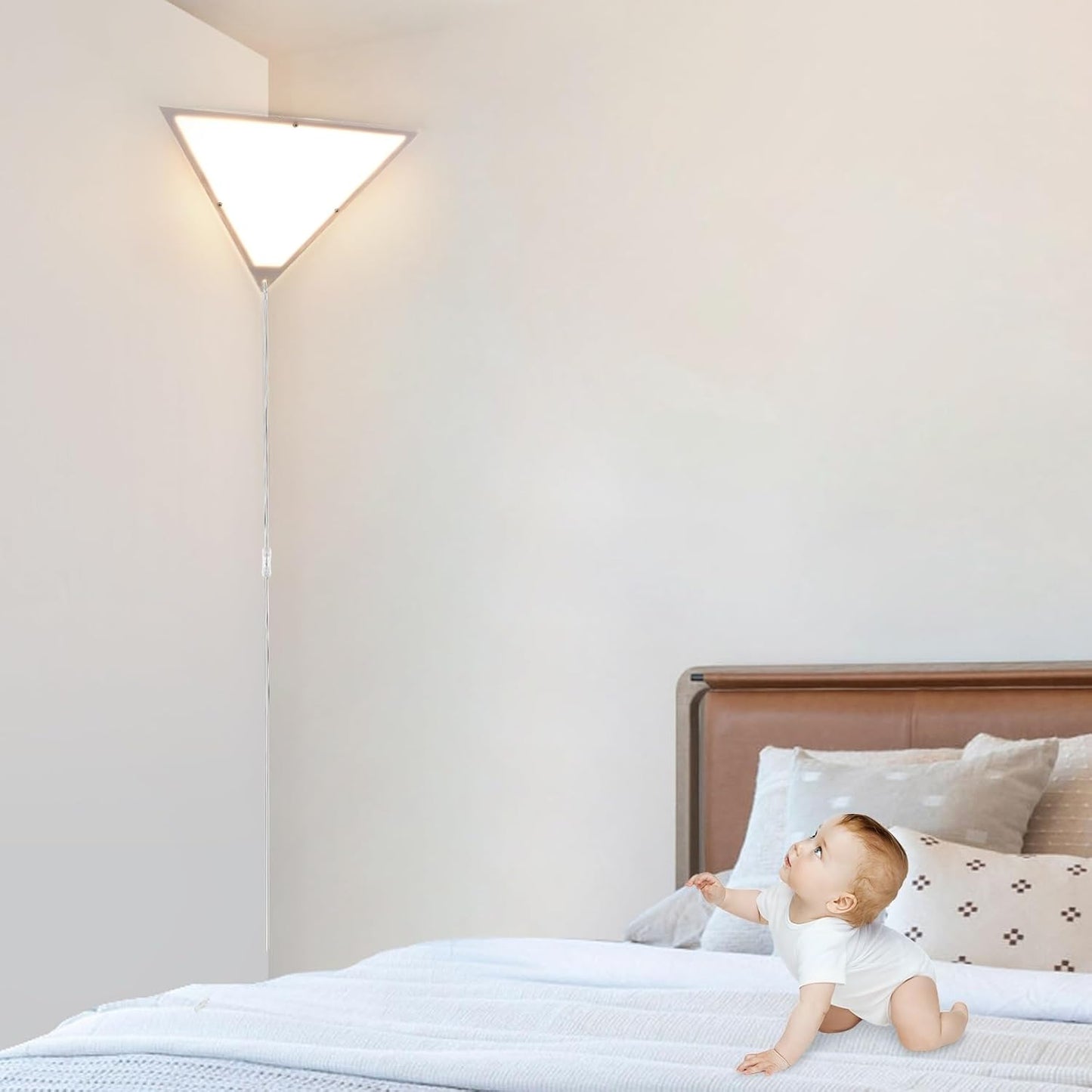 Corner Light with Switch, Ceiling Corner Lights for Living Room, Plug in Ceiling Light for Dark Area, Lamp for Bedroom, Kids Room, Triangle Shape