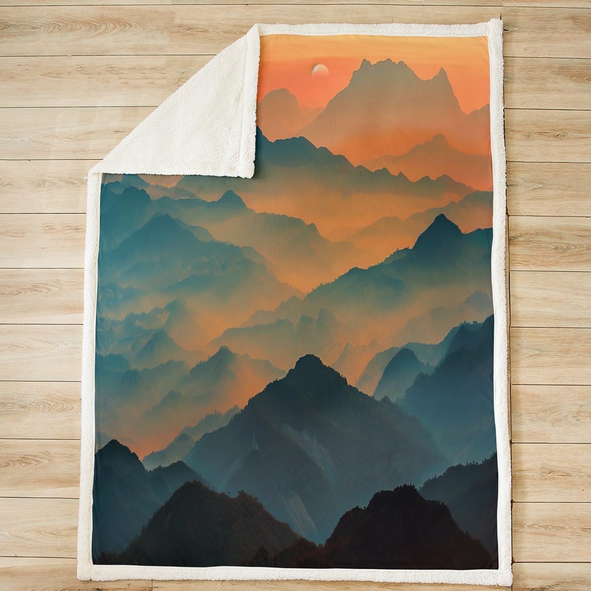 Smoky Mountain Sherpa Blanket Trees Natural Scenery Art Fleece Throw Blanket Foggy Scenic Plush Blanket for Bed Sofa Couch Bedroom Decor Warm Fuzzy Blanket Queen 90x90