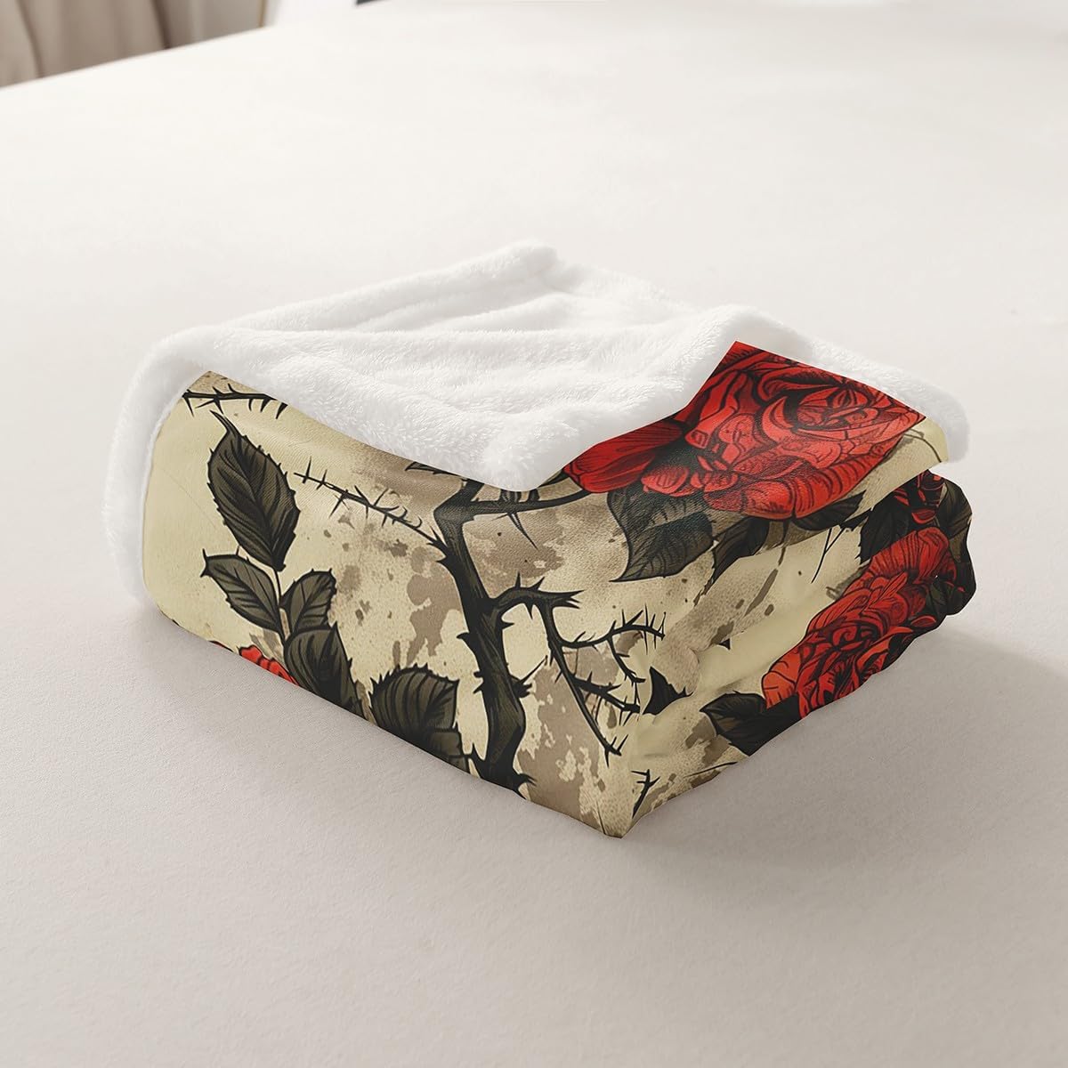 Erosebridal Rose Sugar Skull Fleece Blanket 40"x50" Retro Spider Web Warm Plush Sherpa Blanket Floral Thorns Horror Theme Fuzzy Plush Throw Red White Gothic Room Decor