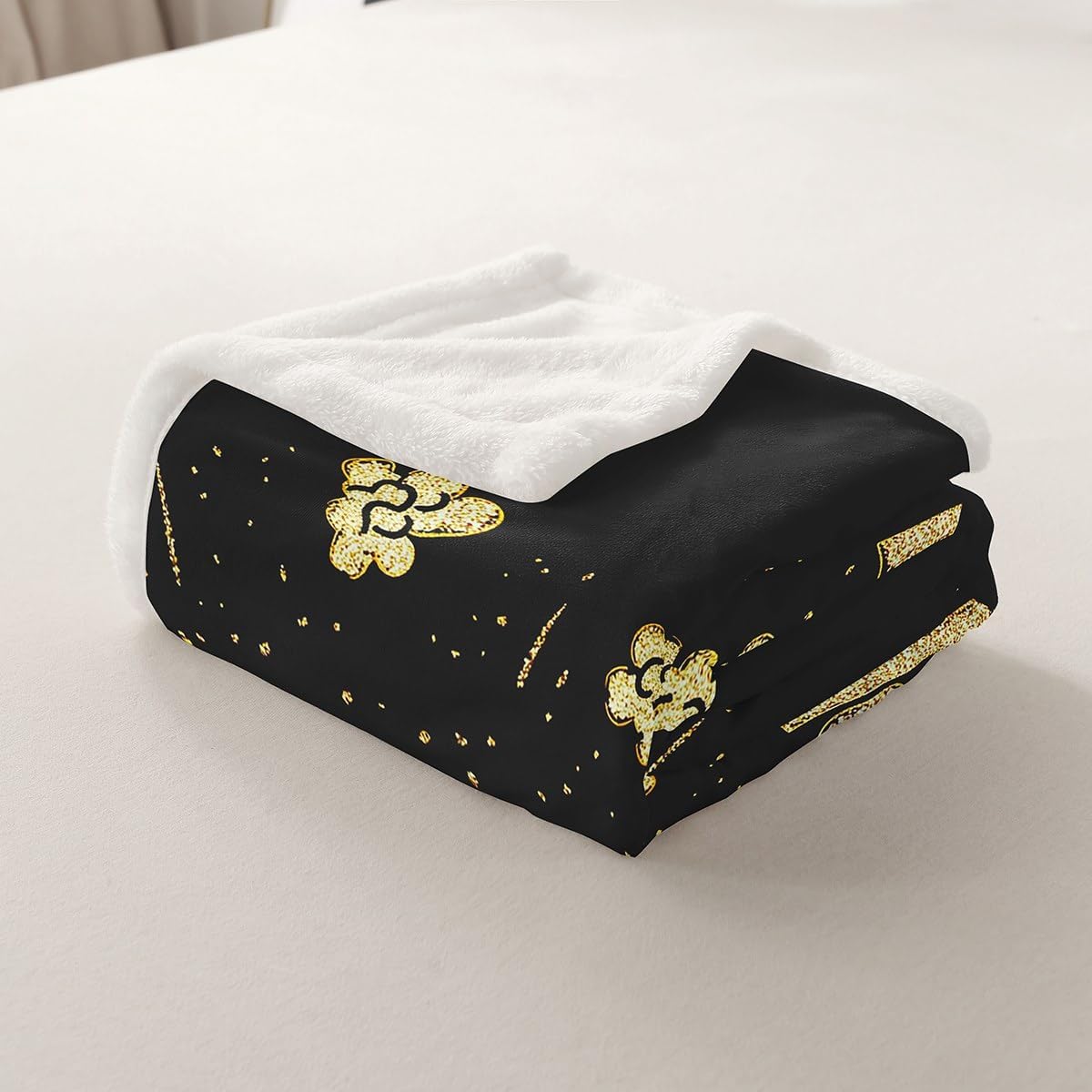 Feelyou Popcorn Golden Black Plush Blanket Movie Theater Fleece Throw Blanket for Children Vintage Cinema Movie Theater Sherpa Blanket Old Fashion Room Decor Room Decor 40"x50"