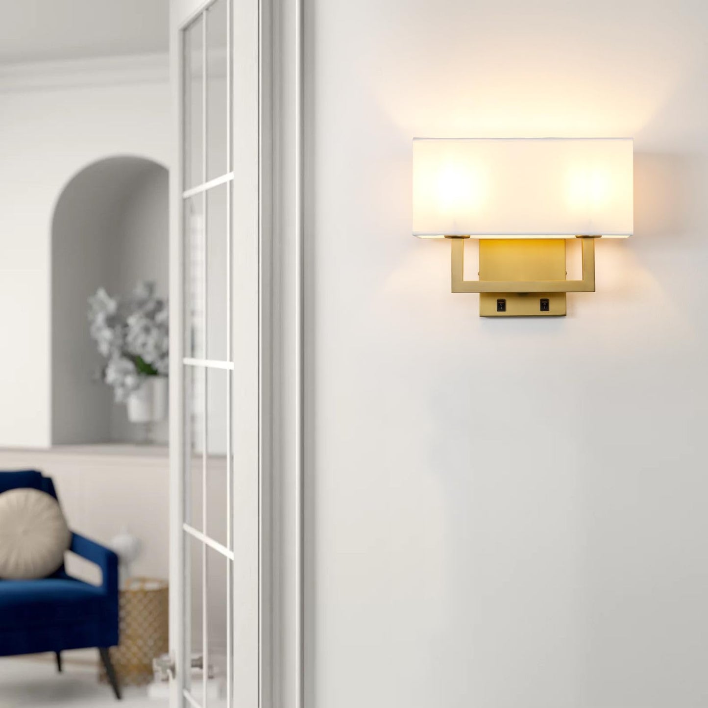Yosoan Indoor Bedside Wall Sconce with On Off Switch, Modern Boho Interior Finish Brass 2-Light Vanity Vintage Industrial with Square White Fabric Shade for Reading Room Hallway(Antique)