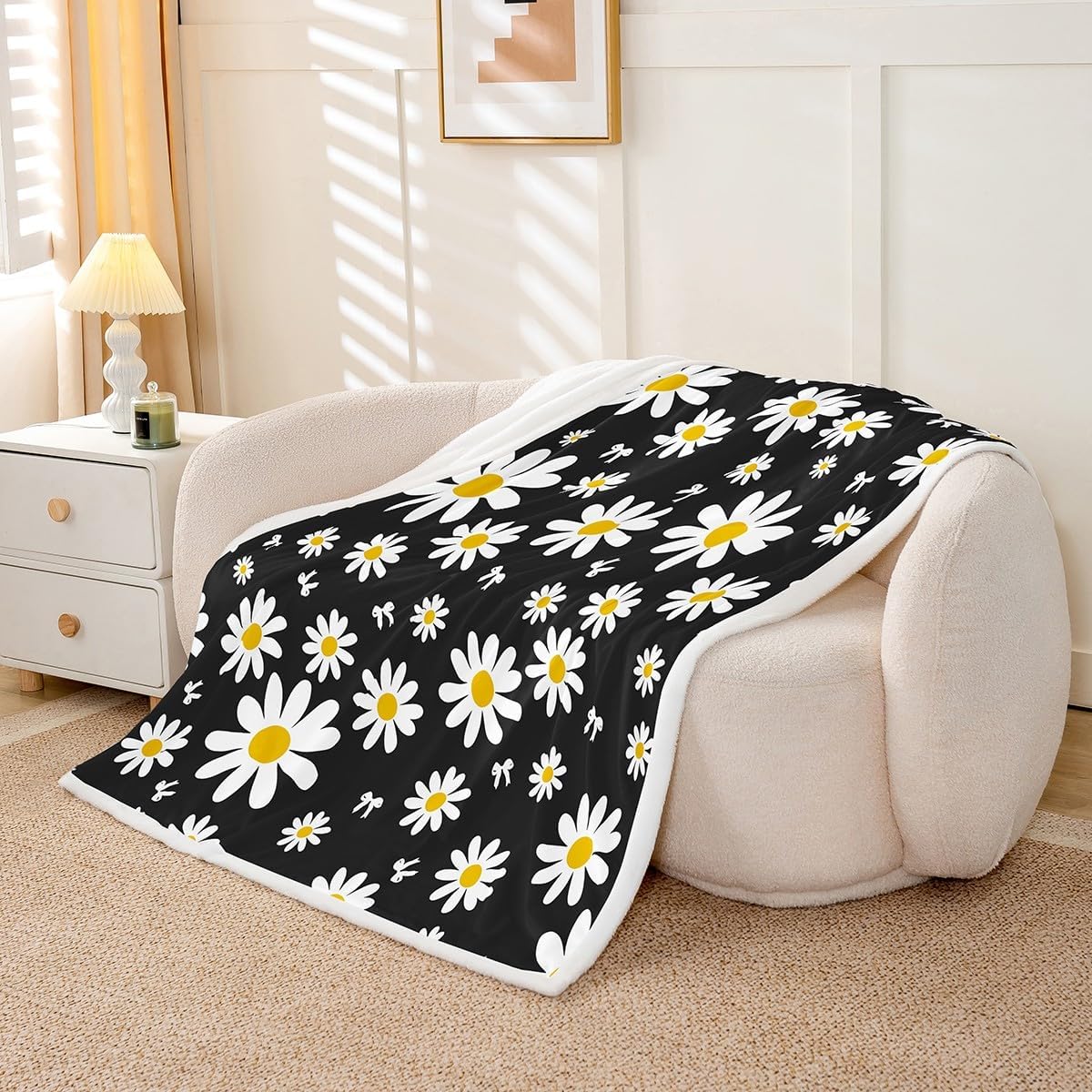 Feelyou Black Daisy Sherpa Blanket Plush Fuzzy Daisy Fleece Throw Blanket Boys Girls Floral Printed for Bed Couch Chair Living Room Botanical Bedroom Decor Throw 50"x60"
