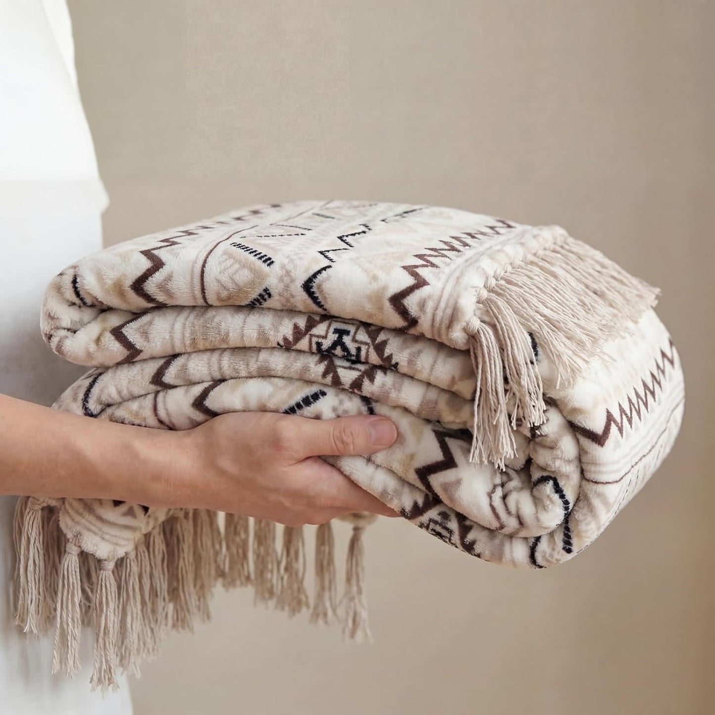 CASAAGUSTO Boho Throw Blanket - Beige and Gray Decorative Blankets with Tassel, Printed Flannel Bohemian Blanket for Chair, Bed, Sofa, Couch(50 * 60, Beige and Gray)