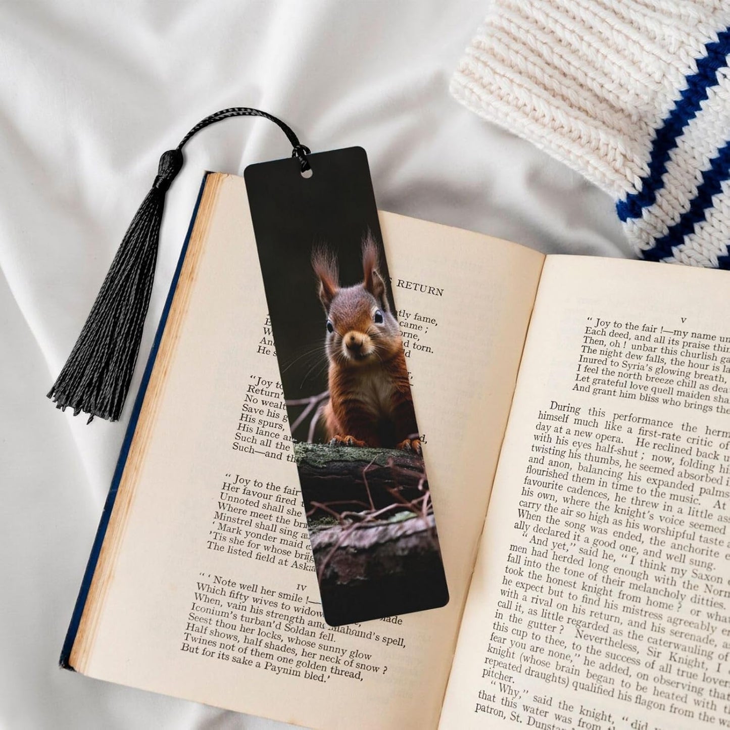 Squirrel in The Wild Bookmarks Gifts for Women Men, Wooden Bookmarks for Book Lovers, Vintage Book Marks Ornaments with Tassel, Unique Personalized Reading Page Markers Black