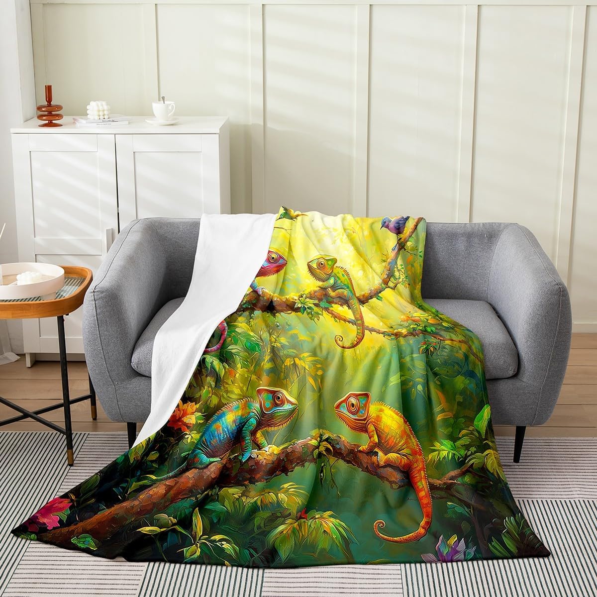 Erosebridal Chameleon Flannel Blanket 40x50 3D Wild Animal Fleece Blanket for Adult Women Western Rustic Farmstyle Fuzzy Plush Throw Nature Floral Print Wildlife Chameleon Pattern All Season