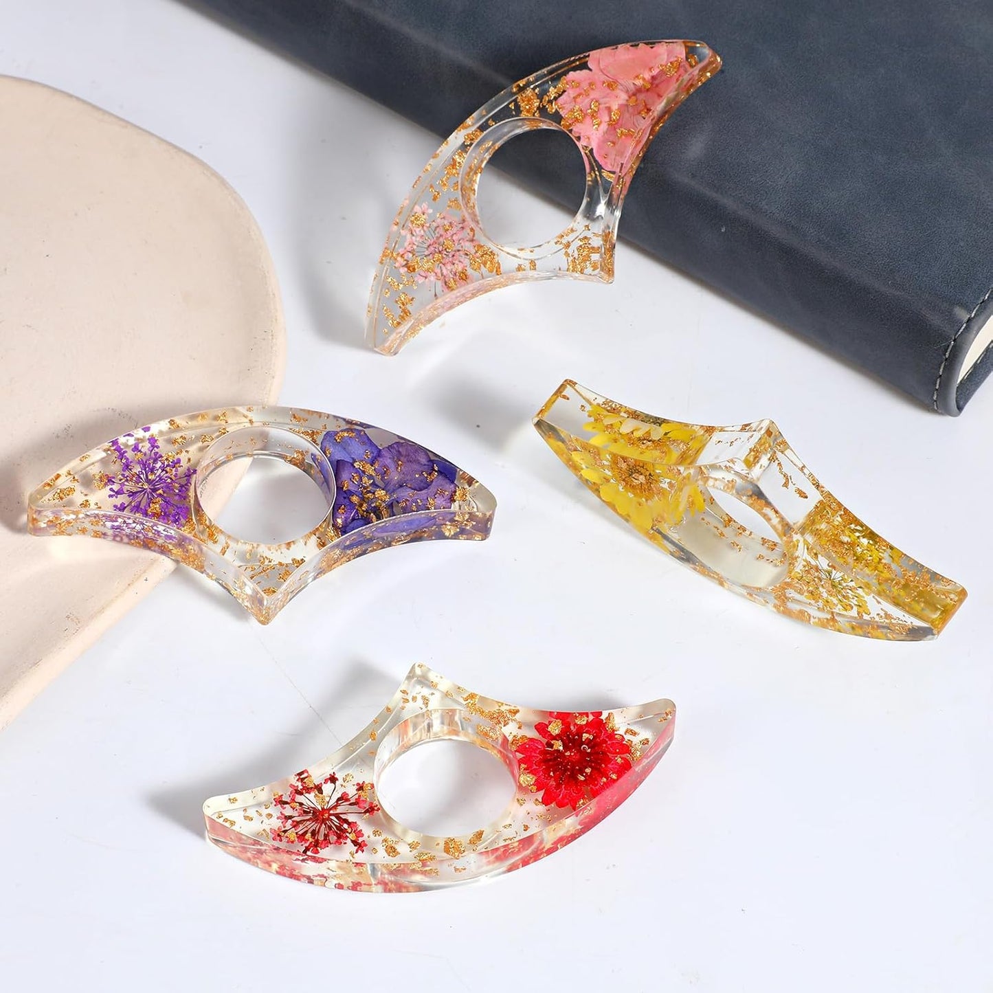 4 Pcs Books Page Holder Dried Flower Resin Transparent Thumb Bookmark Bookpage Holder Book Clips to Hold Books Open Book Accessories Gift for Reading Lovers Teachers Students (Purple Pink Red Yellow)
