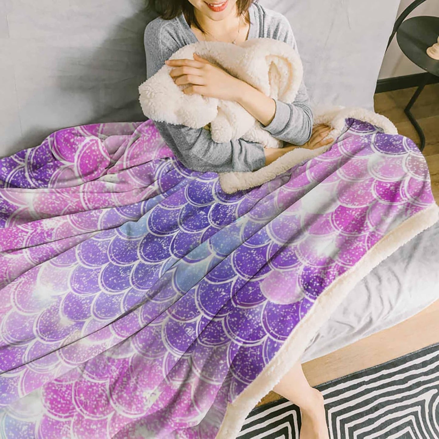 Sherpa Mermaid Fleece Blanket,Ombre Mermaid Charming Fish Scale Bed Blanket Soft Cozy Luxury Blanket 40"x50", Fuzzy Thick Reversible Super Warm Fluffy Plush Microfiber Throw Blanket for Couch