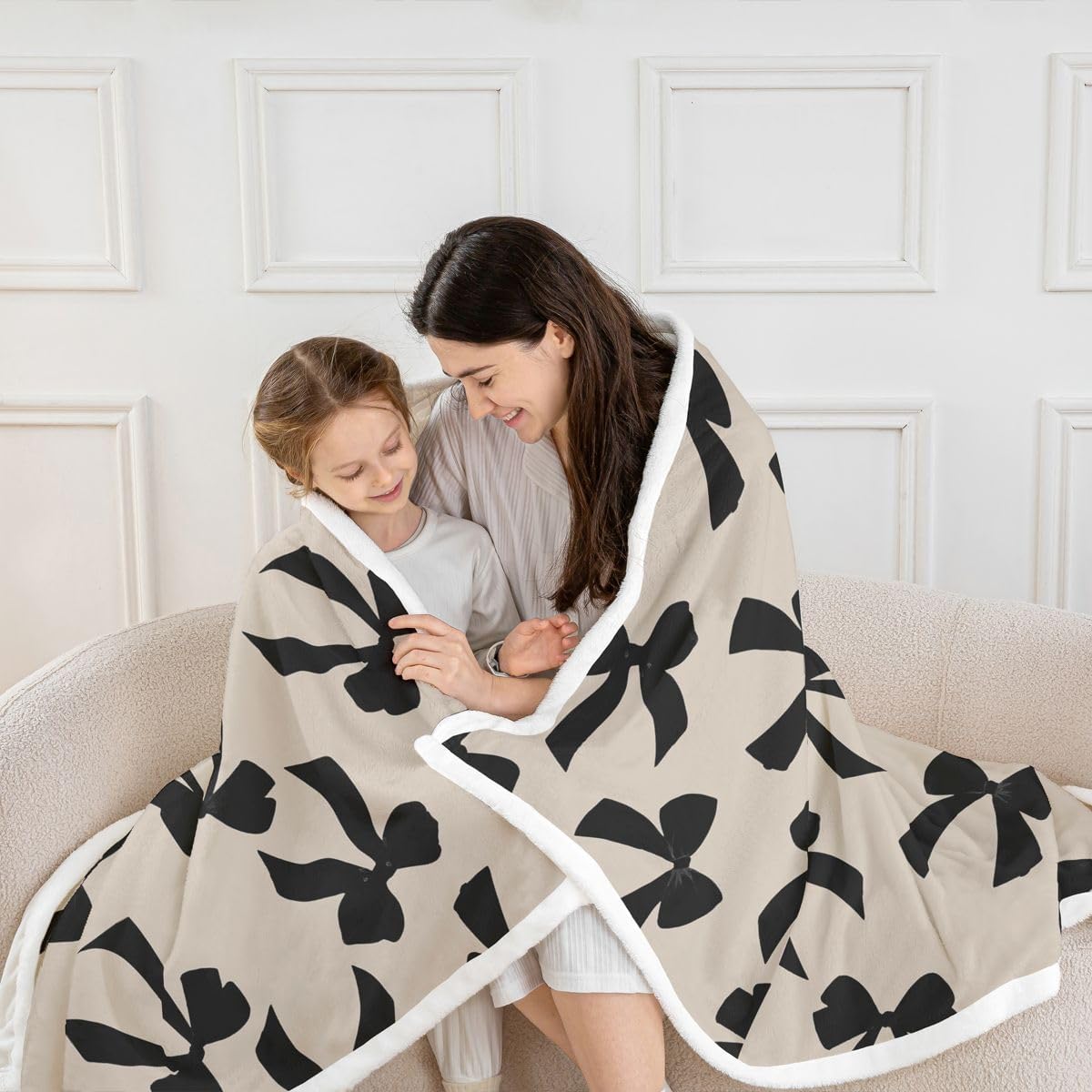 Feelyou Bow Sherpa Throw Blanket for Couch Elegant Super Soft Cozy Fleece Kawaii Bow Blanket for Winter, Plush Throw Black Throw 50"x60" All Season