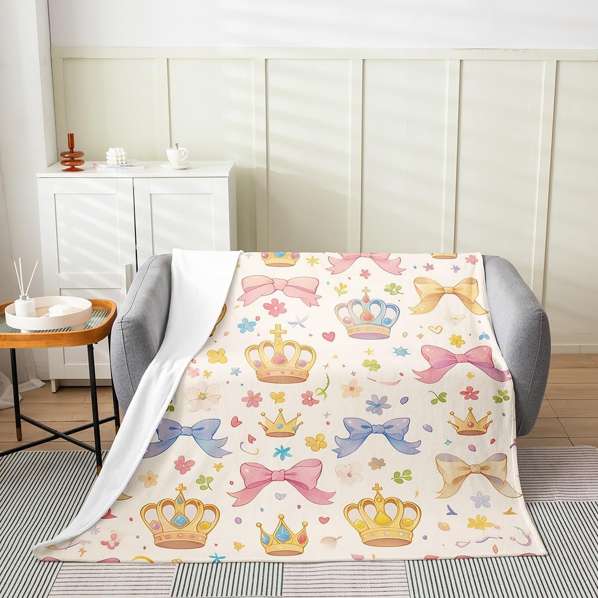Erosebridal Cartoon Crown Blanket Baby 30x40, Cute Bow Knot Microfiber Throw Blanket, Kawaii King Queen Printed Kids Girls Fleece Blanket for Sofa Bed, Yellow Blue Flowers All Seasons Fuzzy Blanket
