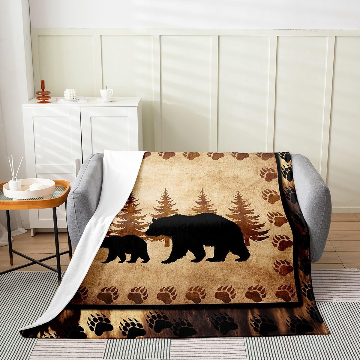 Feelyou Bear Flannel Fleece Throw Blanket, Wild Animal All Season Bed Blanket Nature Wildlife Bear Fuzzy Blanket for Bed Sofa Couch, Rustic Cabin Country Bedroom Decor Plush Blanket 40"x50"