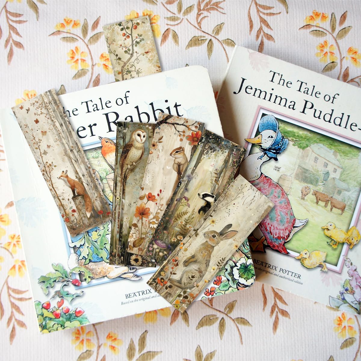 Woodland Animal Bookmarks Gifts - 100 Pcs Bulk Paper Bookmark Set for Reading Women Men, Cute Forest Theme Book Marks with Animal Designs