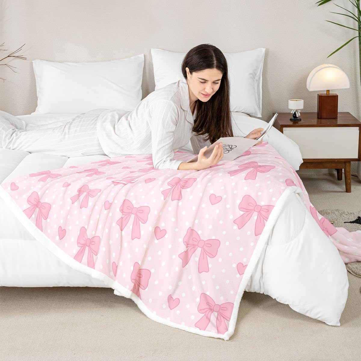 Feelyou Cute Pink Bow Sherpa Throw Blanket for Couch Monogrammed Super Soft Cozy Fleece Personalized Initial F Blanket Plush Throw Kawaii Coquette Bow Knot Baby 30"x40" Dreamy Princess Style