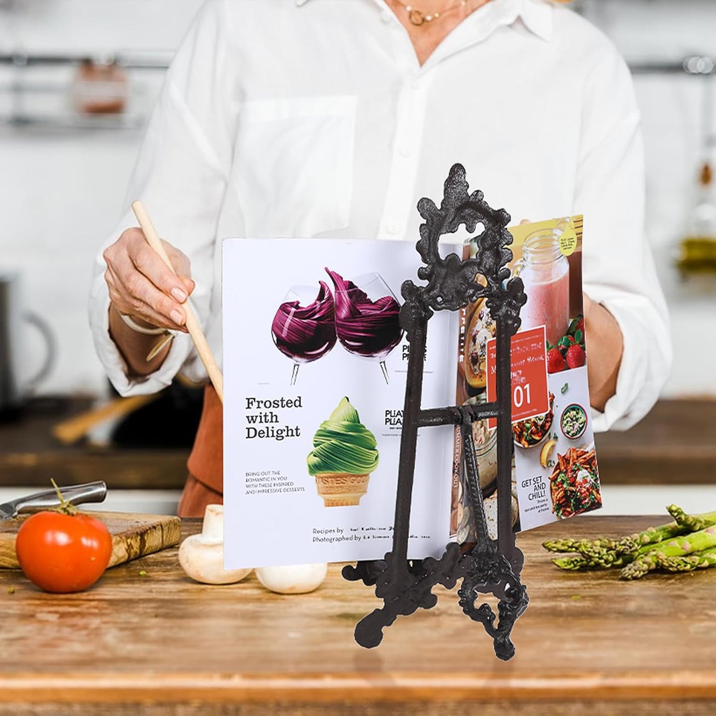 Cast Iron Cookbook Stand - Heavy-Duty Metal Recipe Book Holder, Vintage Cast Iron Display Rack for Recipe Book, Bible, Magazine & Plate, Home Kitchen Countertop Decor