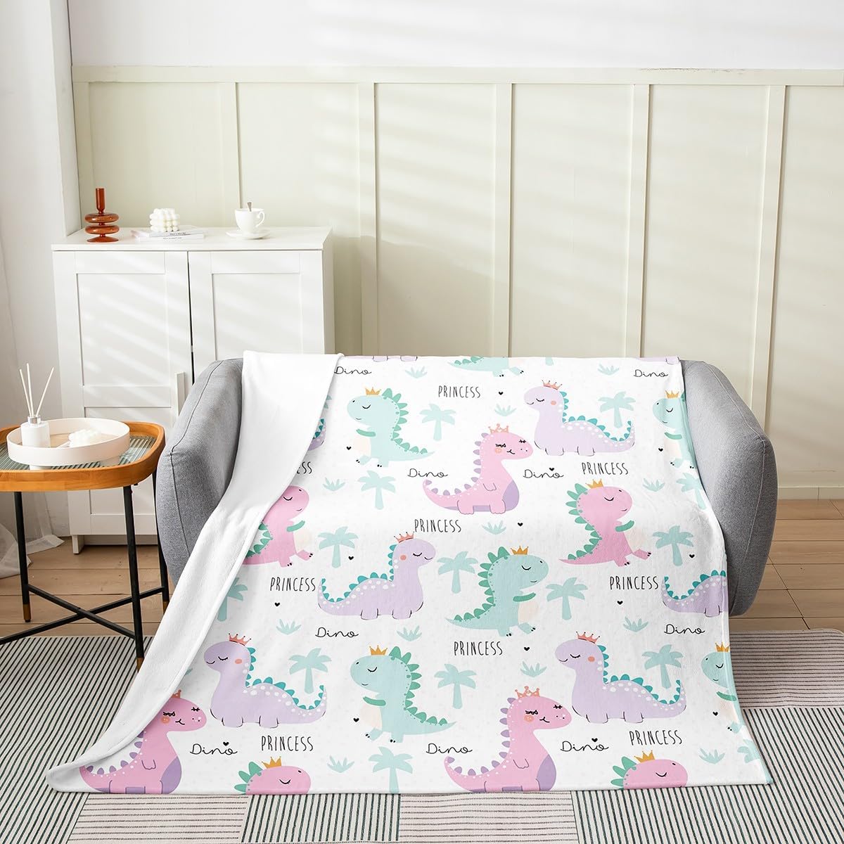Kids Dinosaur Throw Blanket Girls Kawaii Dino Princess Fleece Blanket Lightweight Cartoon Watercolor Dinosaur Hand Painted Flannel Blanket Home Room Decor Boys Jungle Animal Fuzzy Blanket Purple,Throw