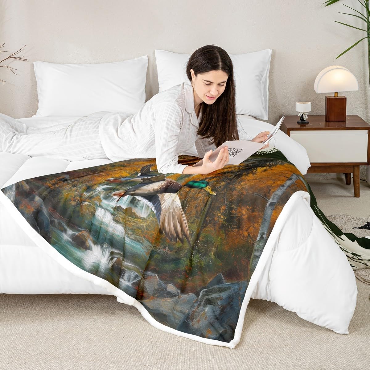 Erosebridal Duck Hunting Throw Blanket - Wild Animal Mallard Theme Fleece 50"x60" - Dog Hunter Wildlife Flying Fuzzy Sherpa for Rustic Farmhouse