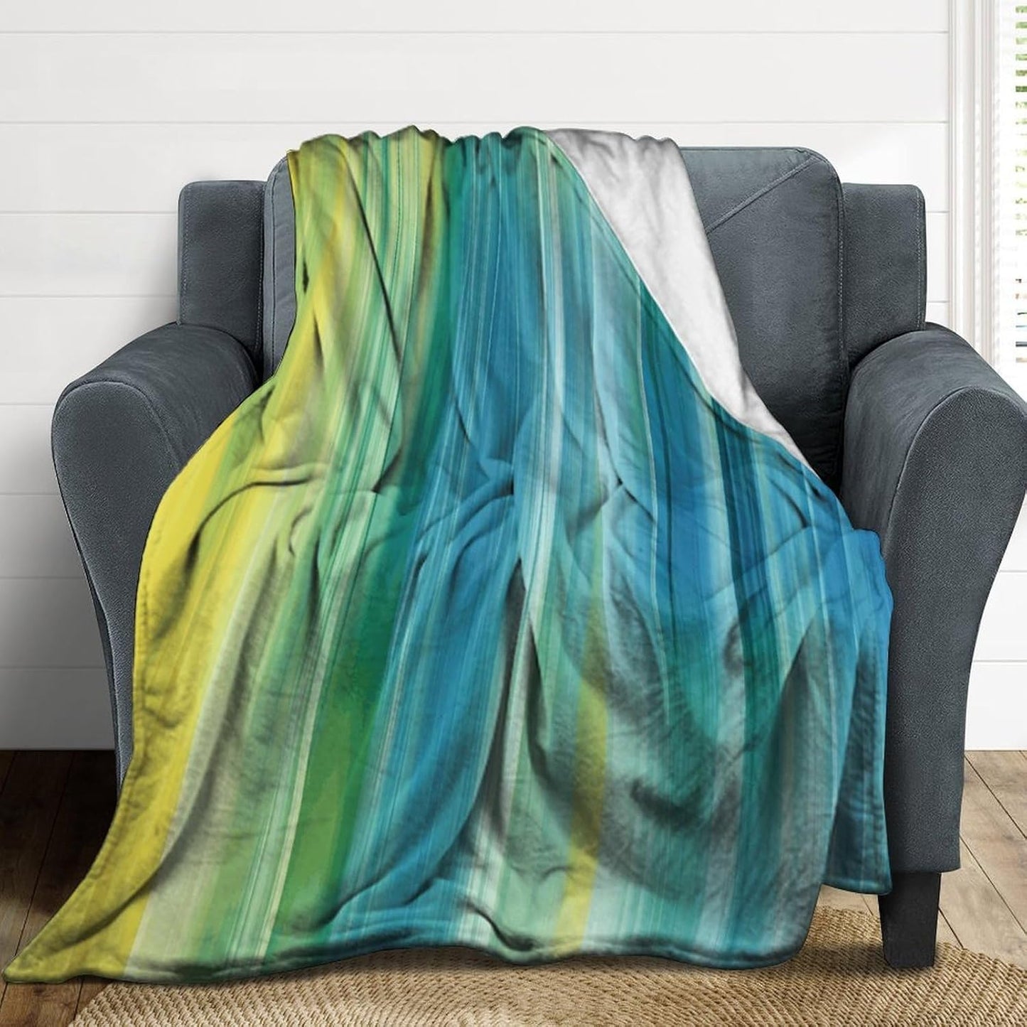Blue and Green Throw Blanket for Couch Super Soft Warm Lightweight Throw Blankets Cozy Flannel Bed Blanket Cute Decorative Blankets for All Seasons Home Decor Gift 40"*50" （100 * 130cm）