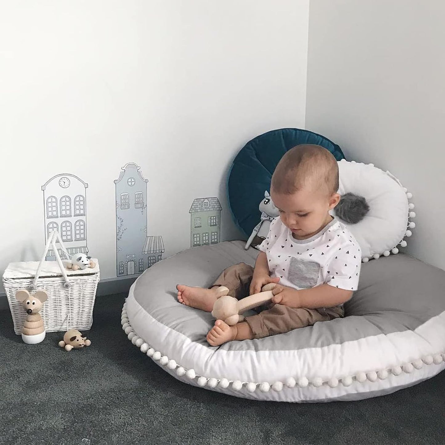 Large Kids Floor Cushion Seating, Circle Kids Floor Pillow for Children, Round Playroom Pillows Reading Nook Big Pillow, Oversized Pillow Mat for Kid Seating Teepee Nursery Canopy, Grey