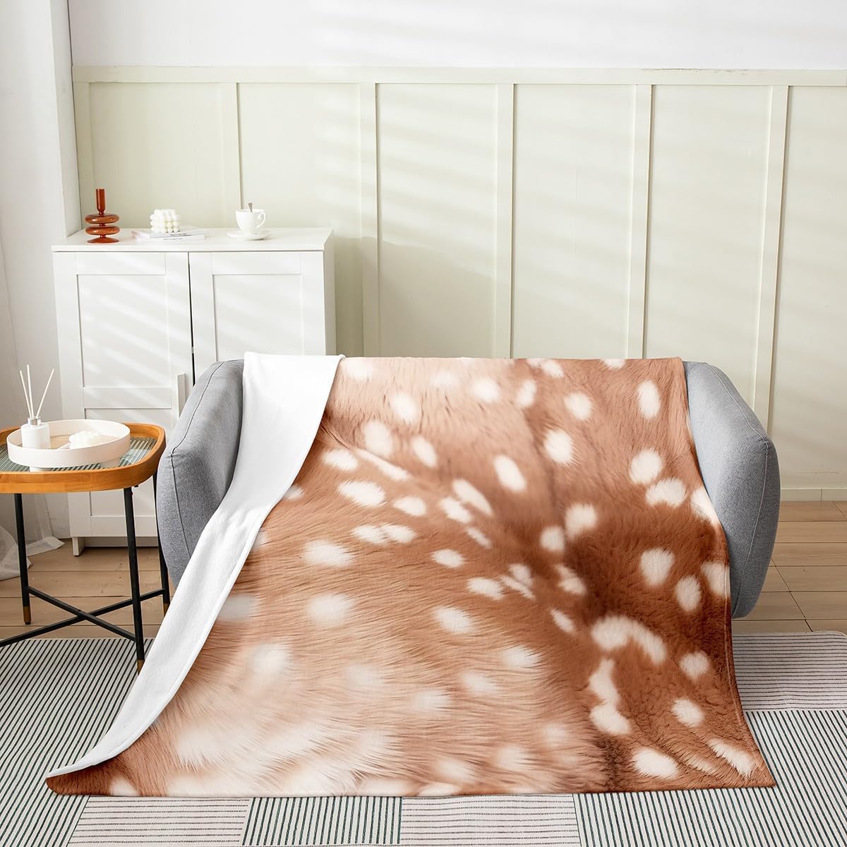 Feelyou Deer Print Flannel Fleece Throw Blanket Twin 60"x80" Kids Deer Fur Pattern All Season Bed Blanket for Sofa Couch White Spots Brown Skin Print Fuzzy Blanket Plush Blanket （No Real Fur）