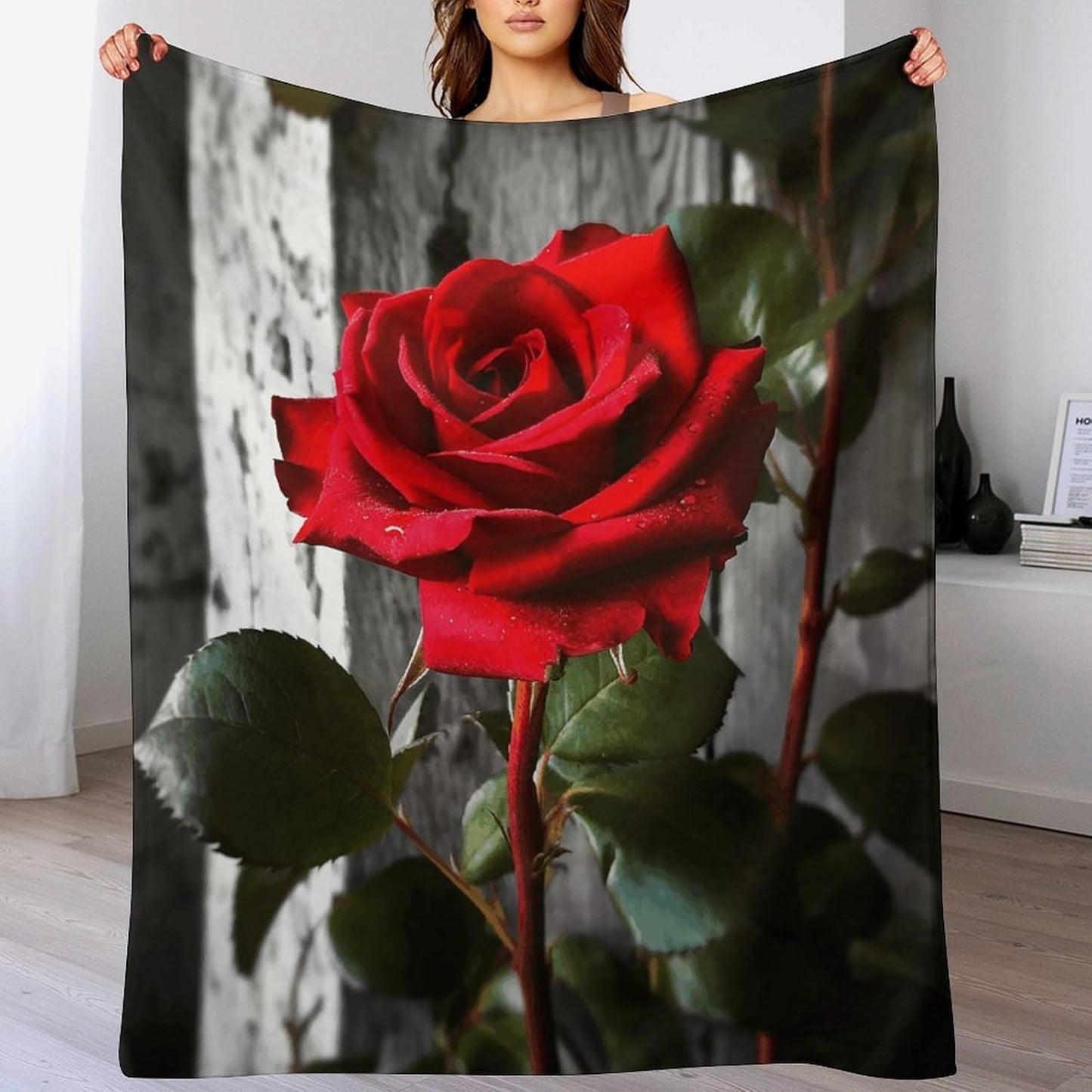 Blooming Red Rose Throw Blanket for Couch Super Soft Warm Lightweight Throw Blankets Cozy Flannel Bed Blanket Cute Decorative Blankets for All Seasons Home Decor Gift 50"*60"（130 * 150cm）